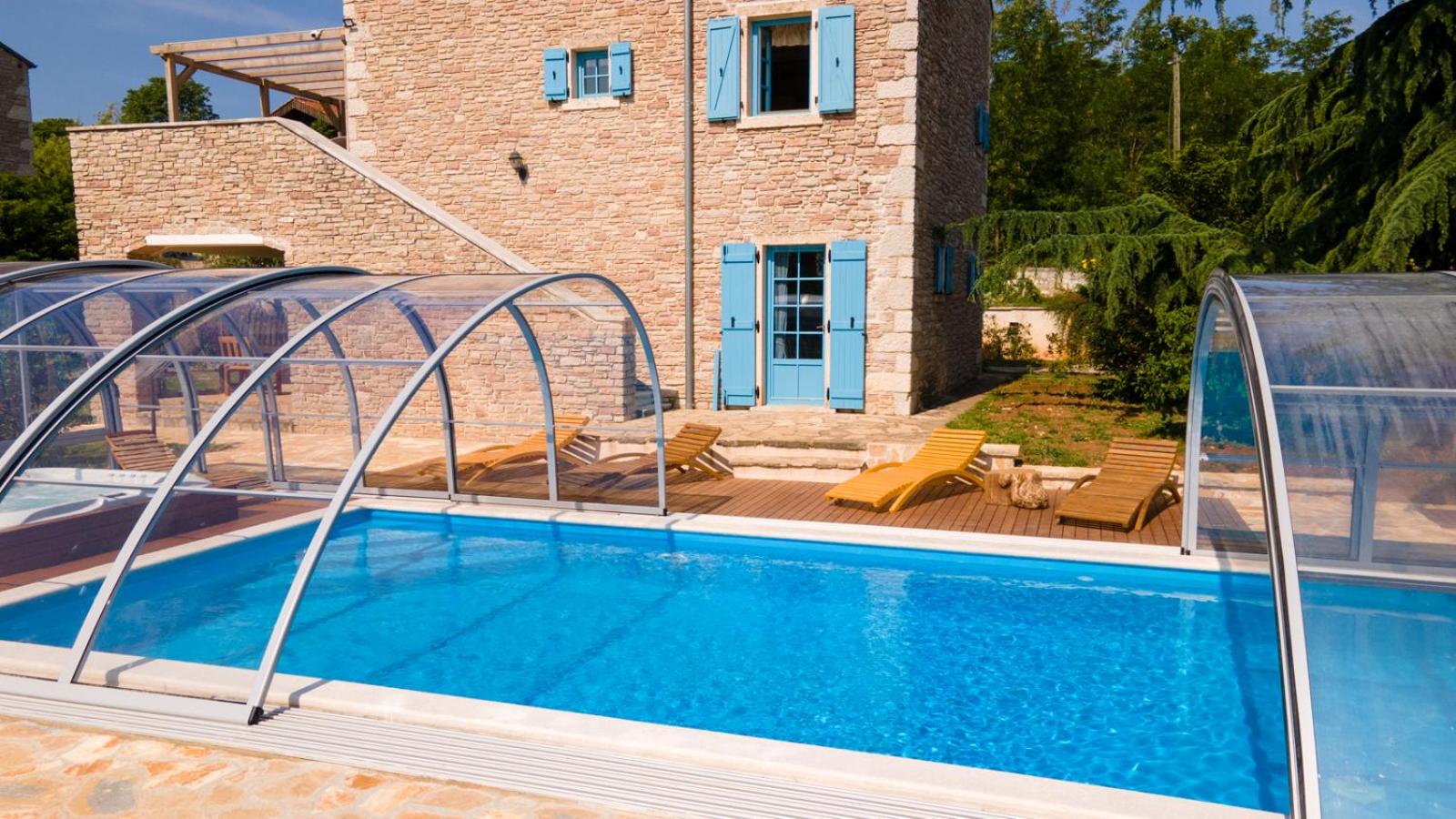 Julijud, heated pool, jacuzzi, DOME and sauna view 5