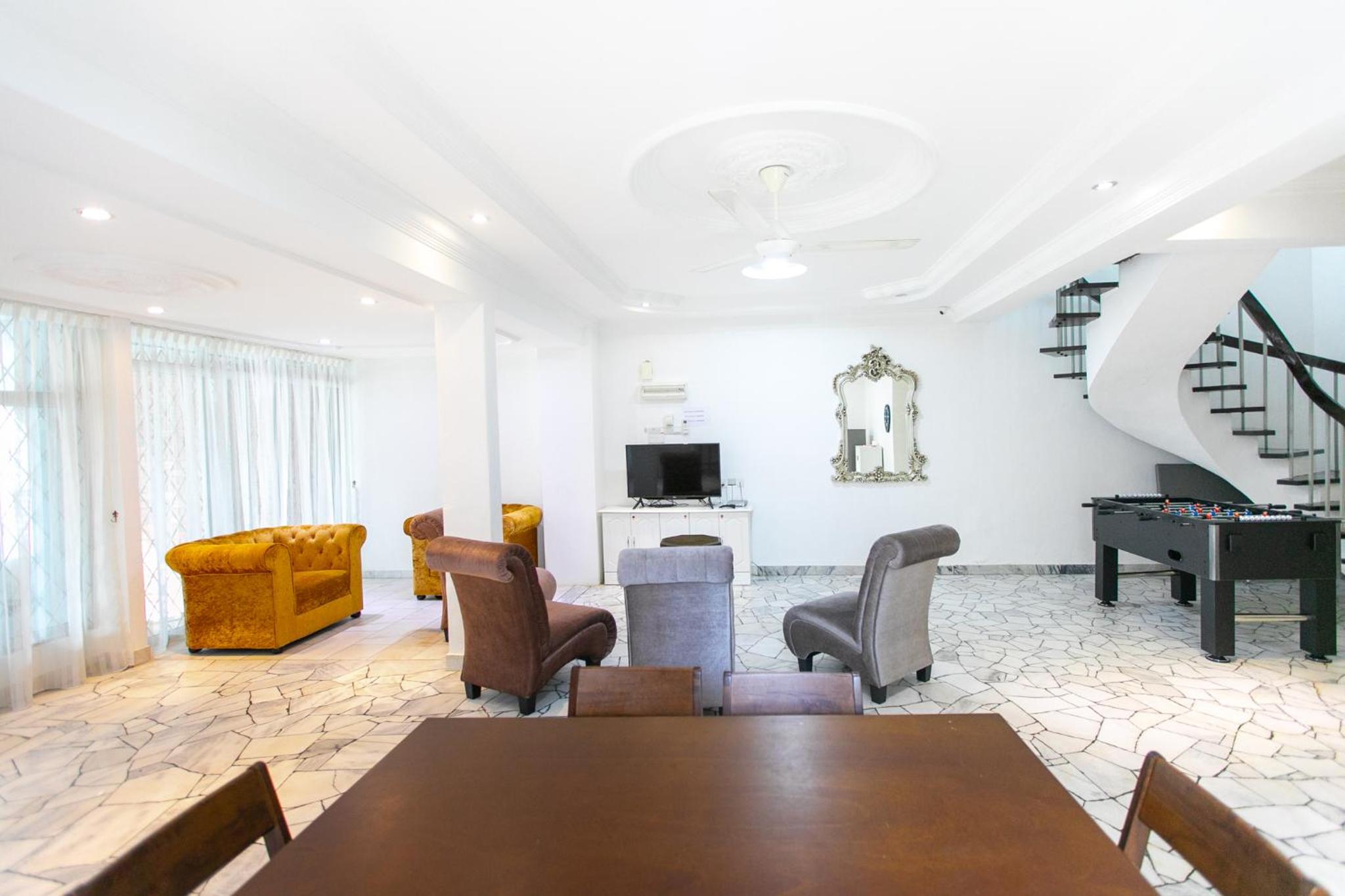 Cozy 6BR Gurney GeorgeTown Homestay photo 2