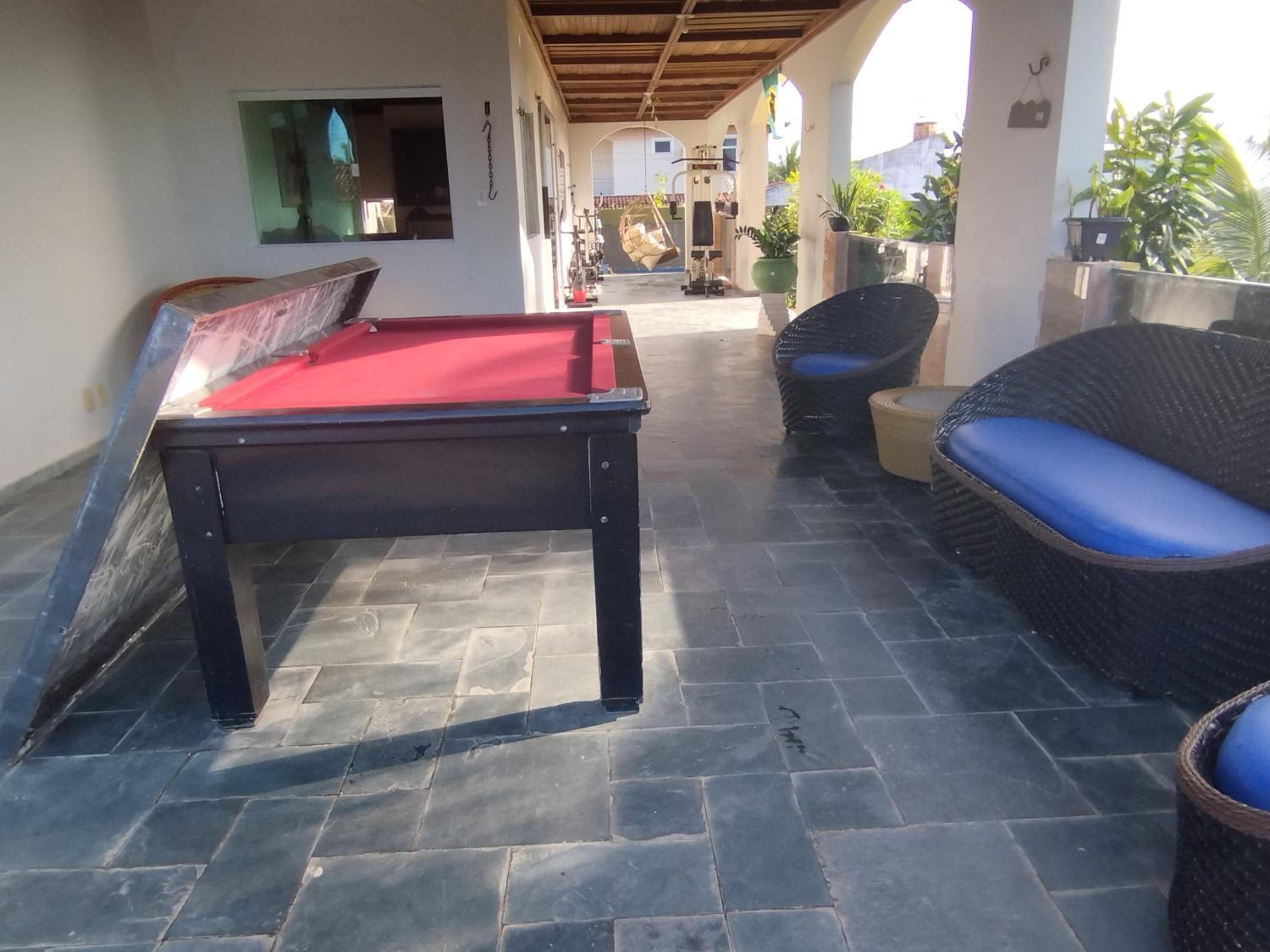 Casa com Piscina Grande em Salinas