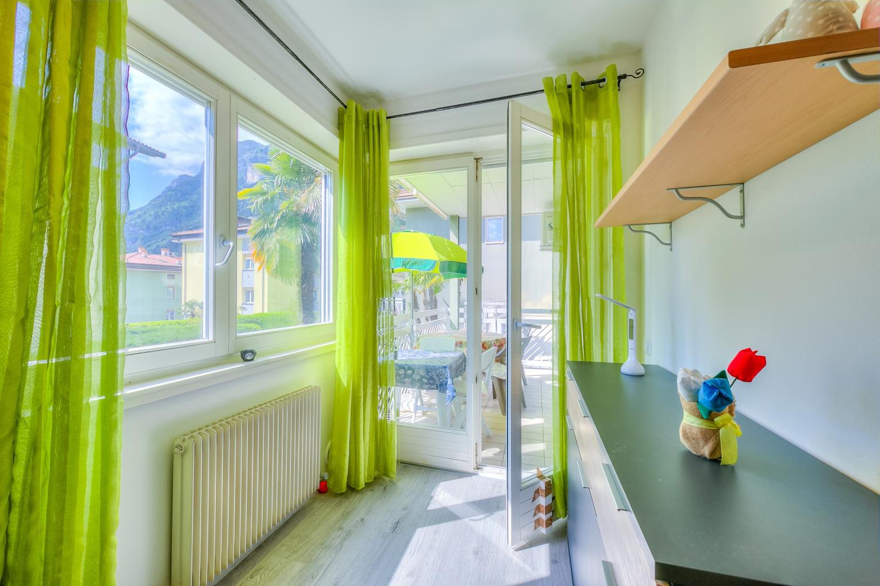 Marina's Green Home - Happy Rentals view 4