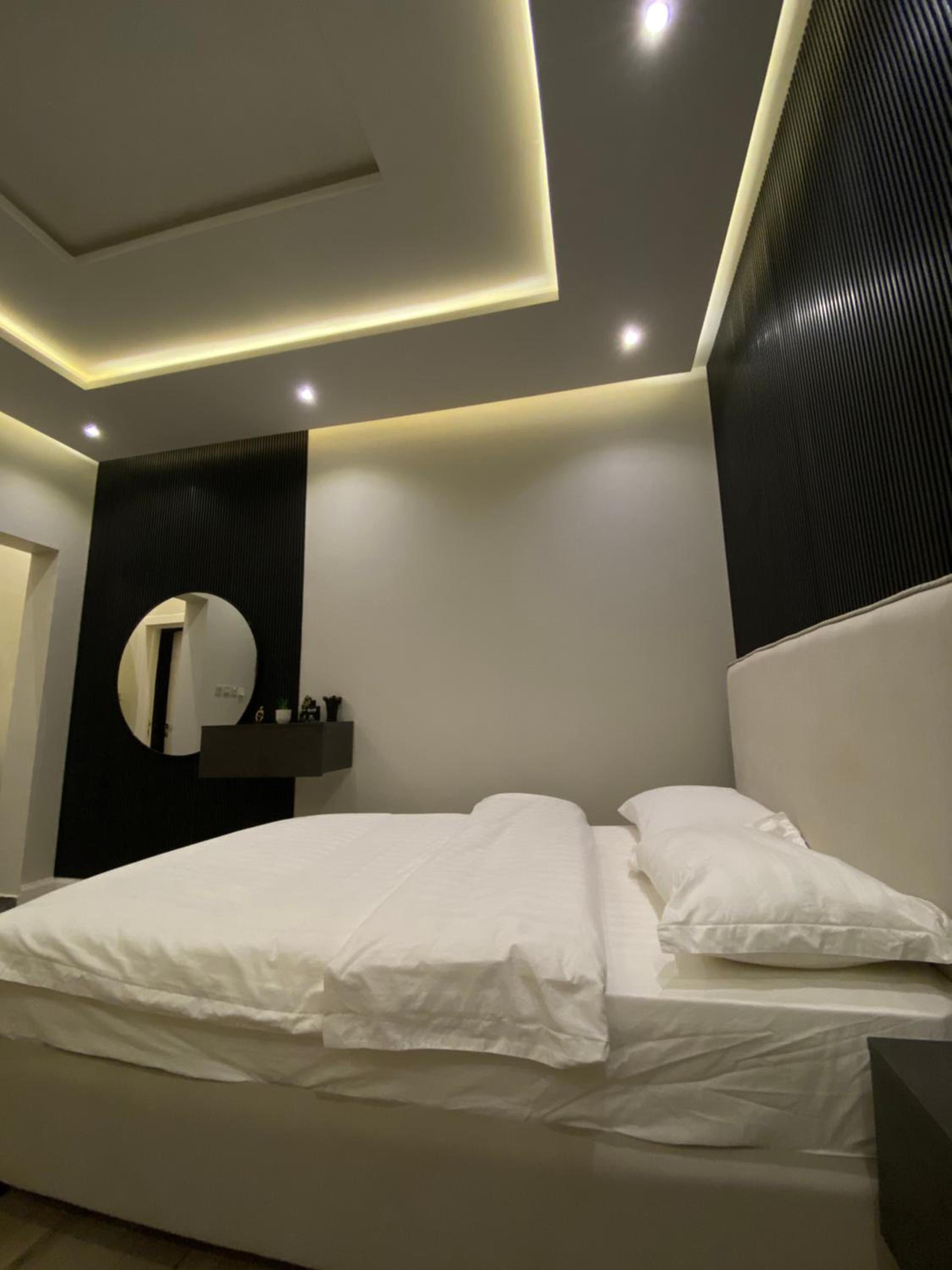 Al Aqiq Elegant and luxurious Studio, Private and Self Entry