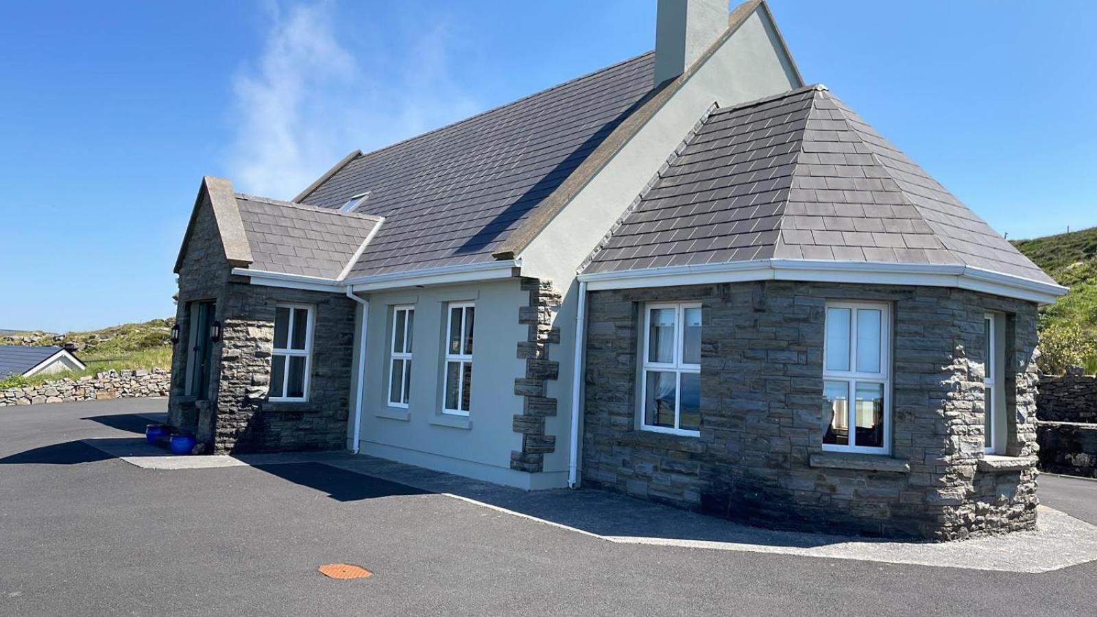 The Cliffs of Moher House, Doolin view 2