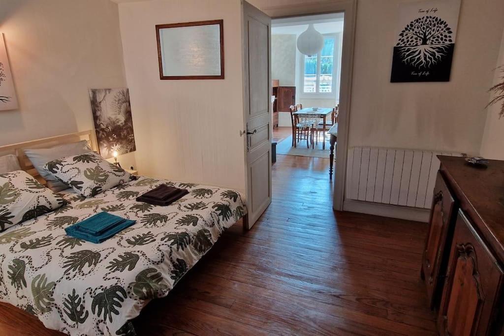 Spacieuse Maison de ville - Quartier Calme - 10 Personnes