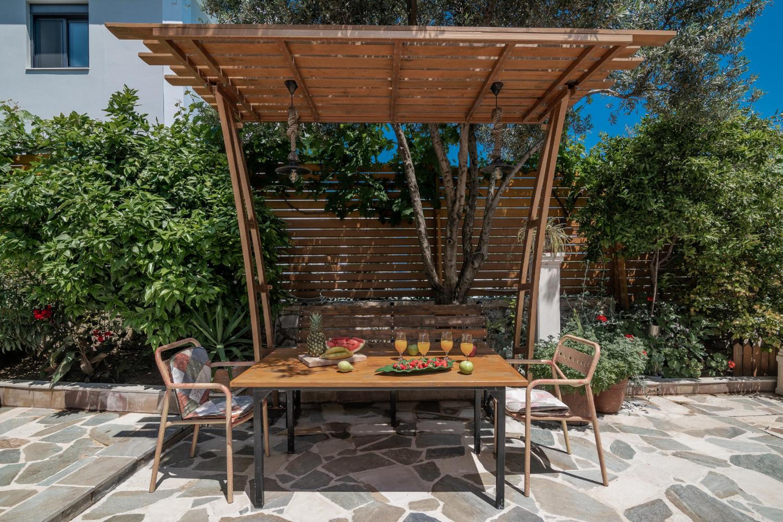Zamor Family Villa 2