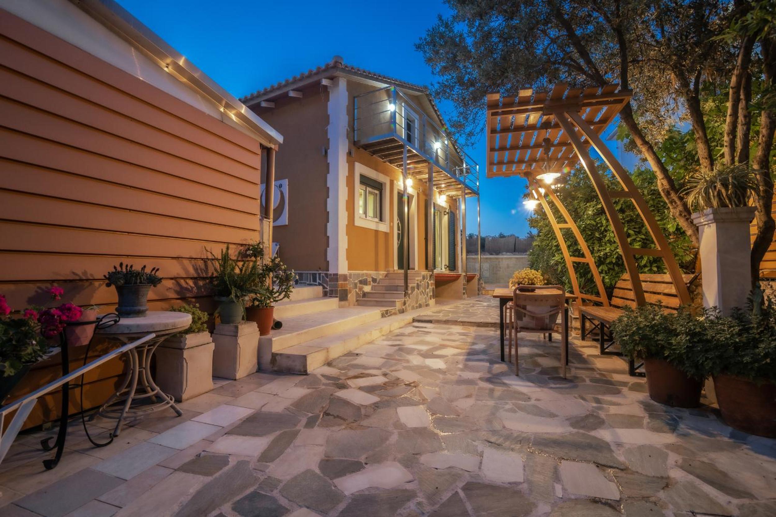 Zamor Family Villa 2