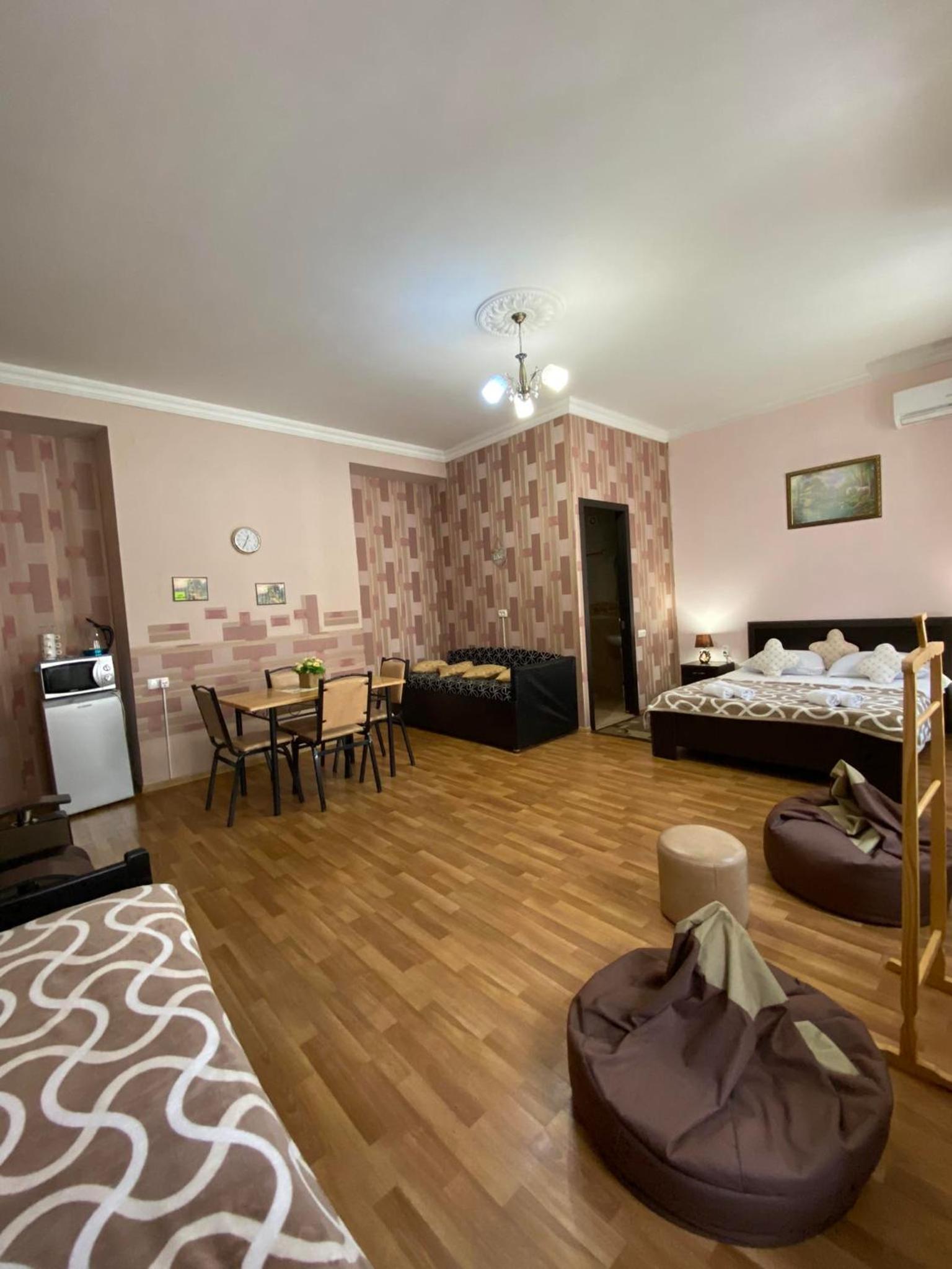 Photo 55