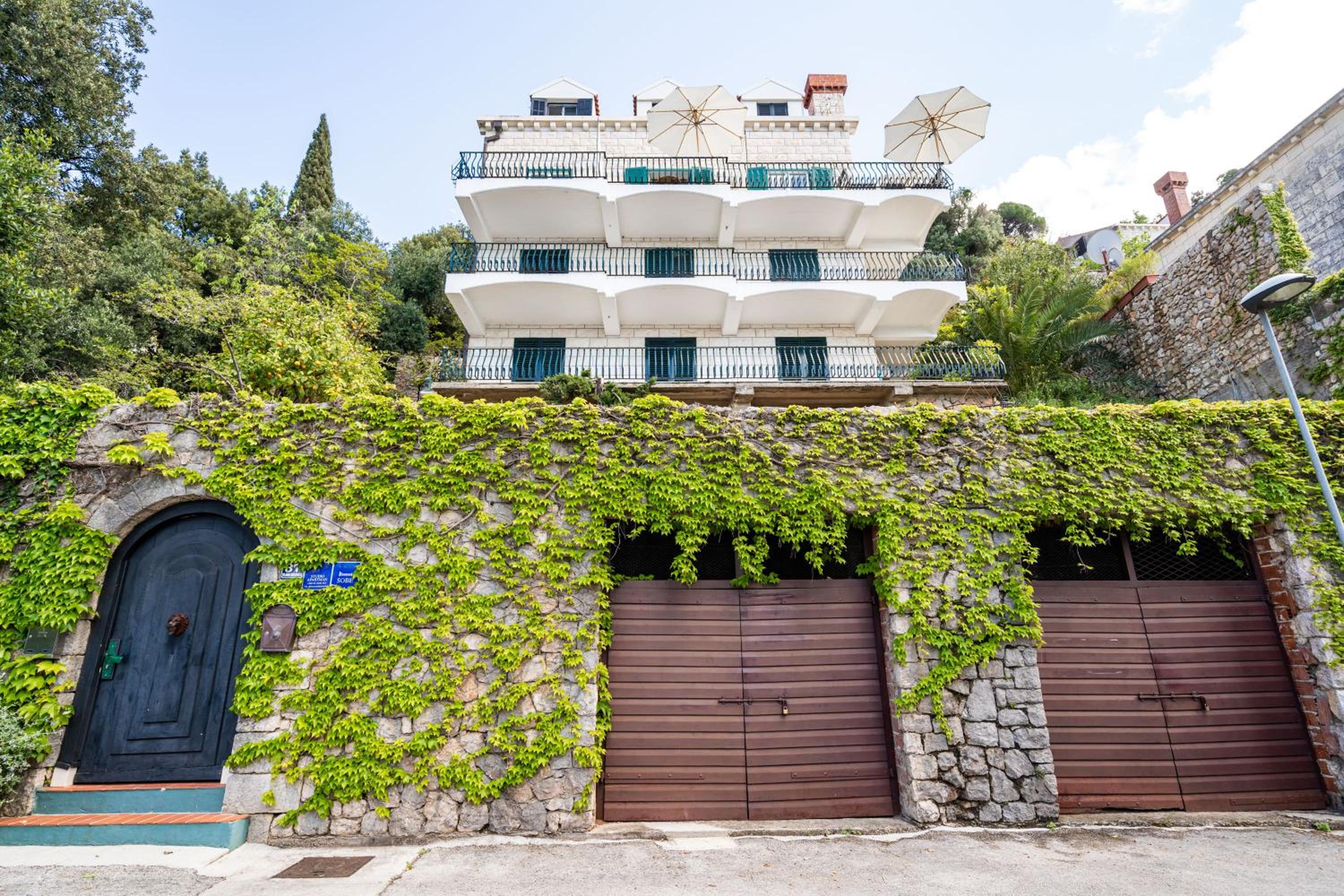 Dubrovnik Vacations - Beach House Sveti Jakov 1 - Property Image 1