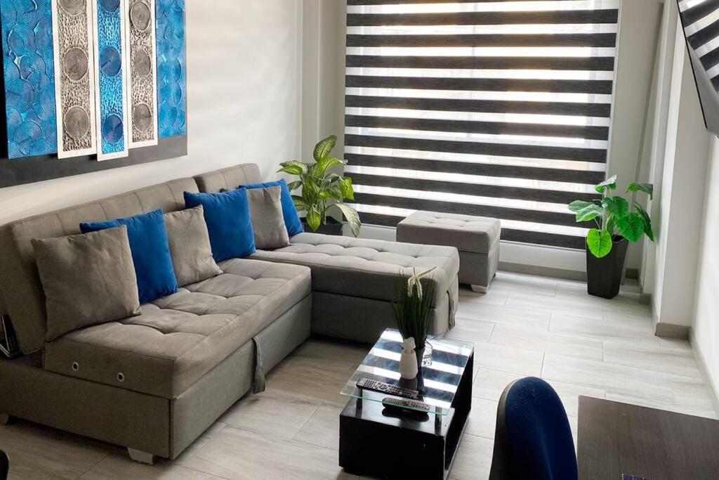 BEAUTIFUL & AMAZING URBAN DUPLEX LOFT IN GALERIAS
