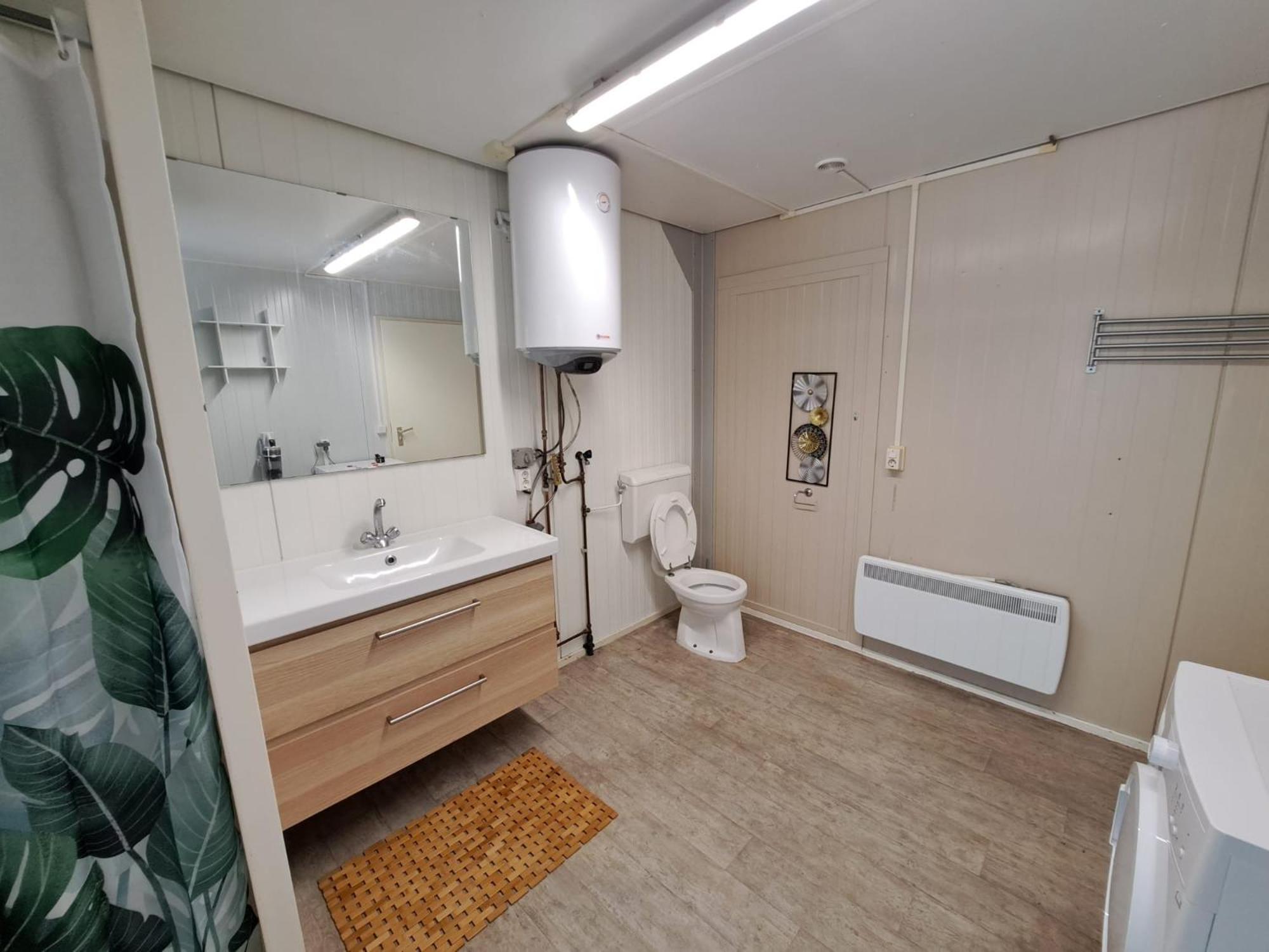 Photo 16