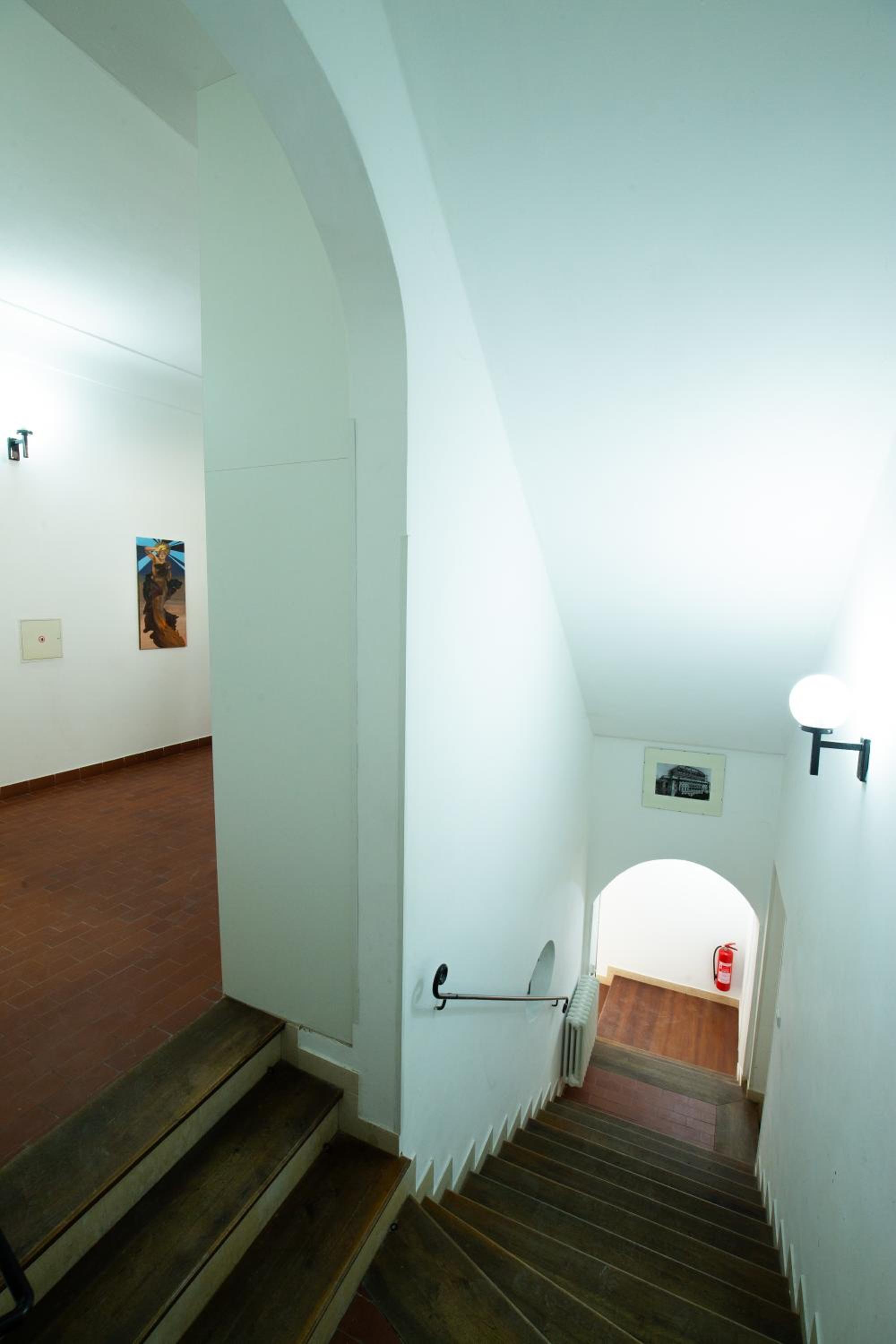 Women's Only Hostel - Female Only