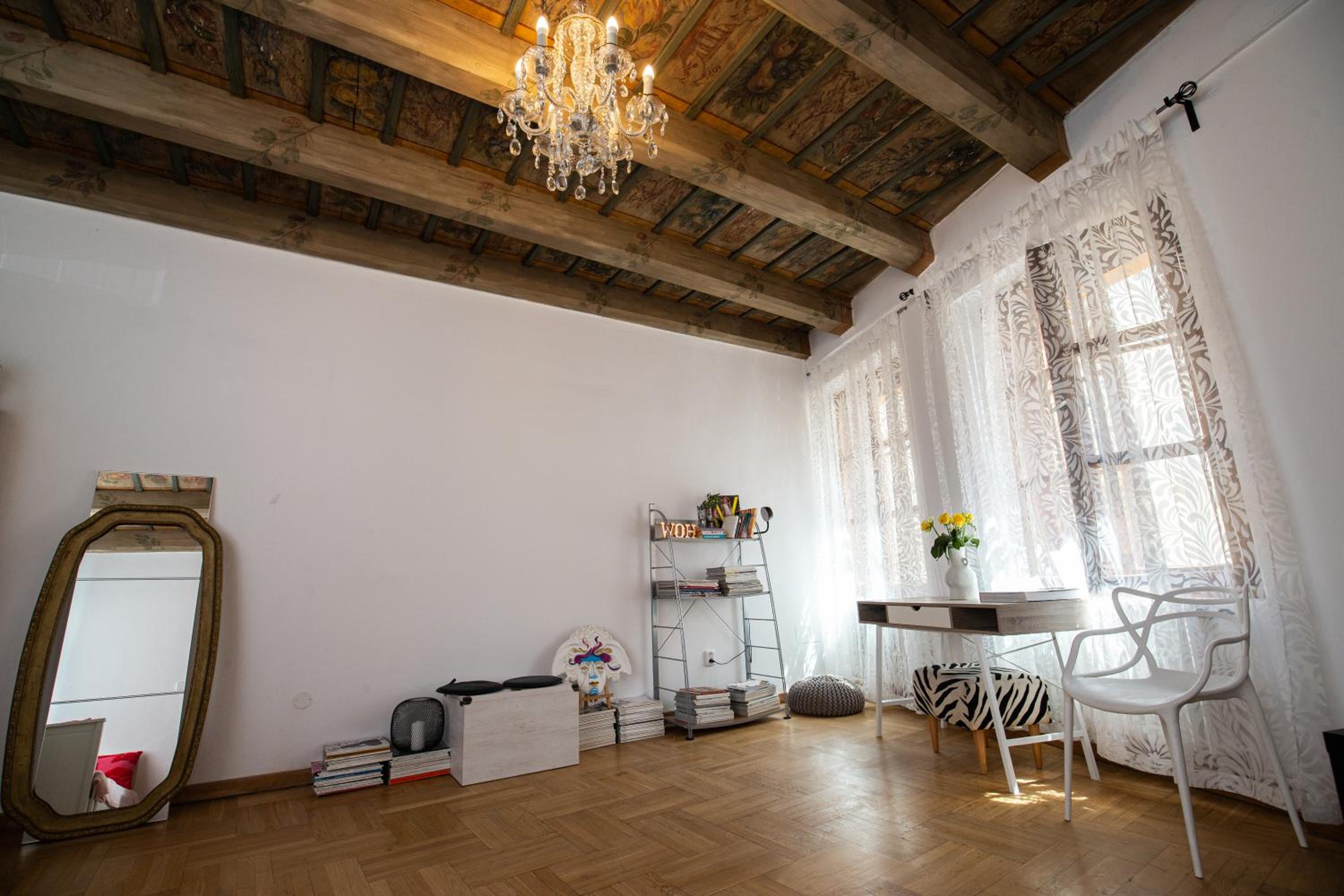 Women's Only Hostel - Female Only