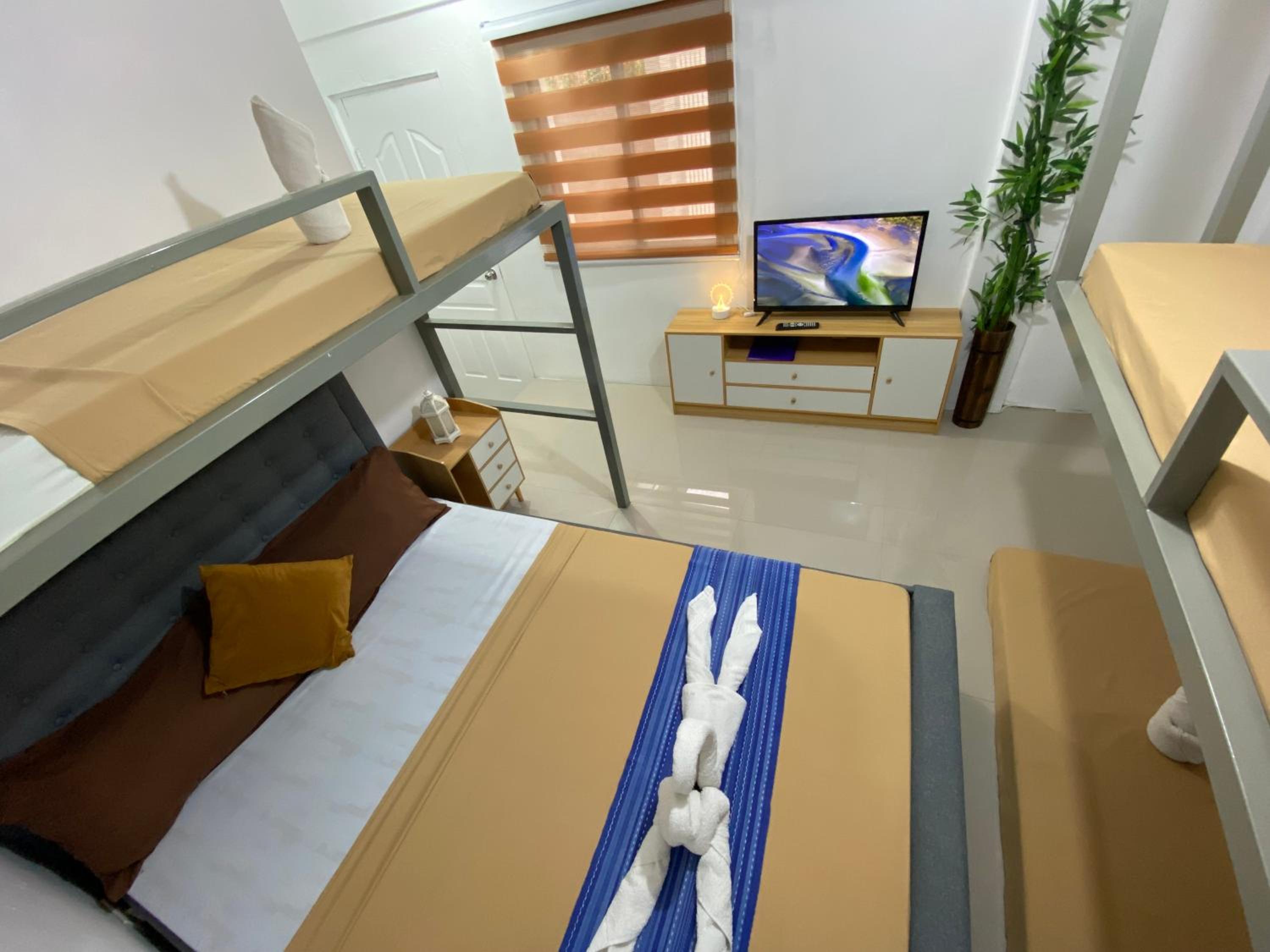 Prim Travellers Inn, Coron - 10