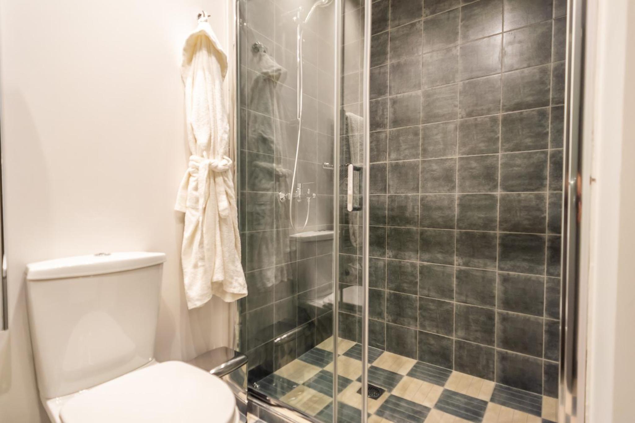 33SolonosSuites