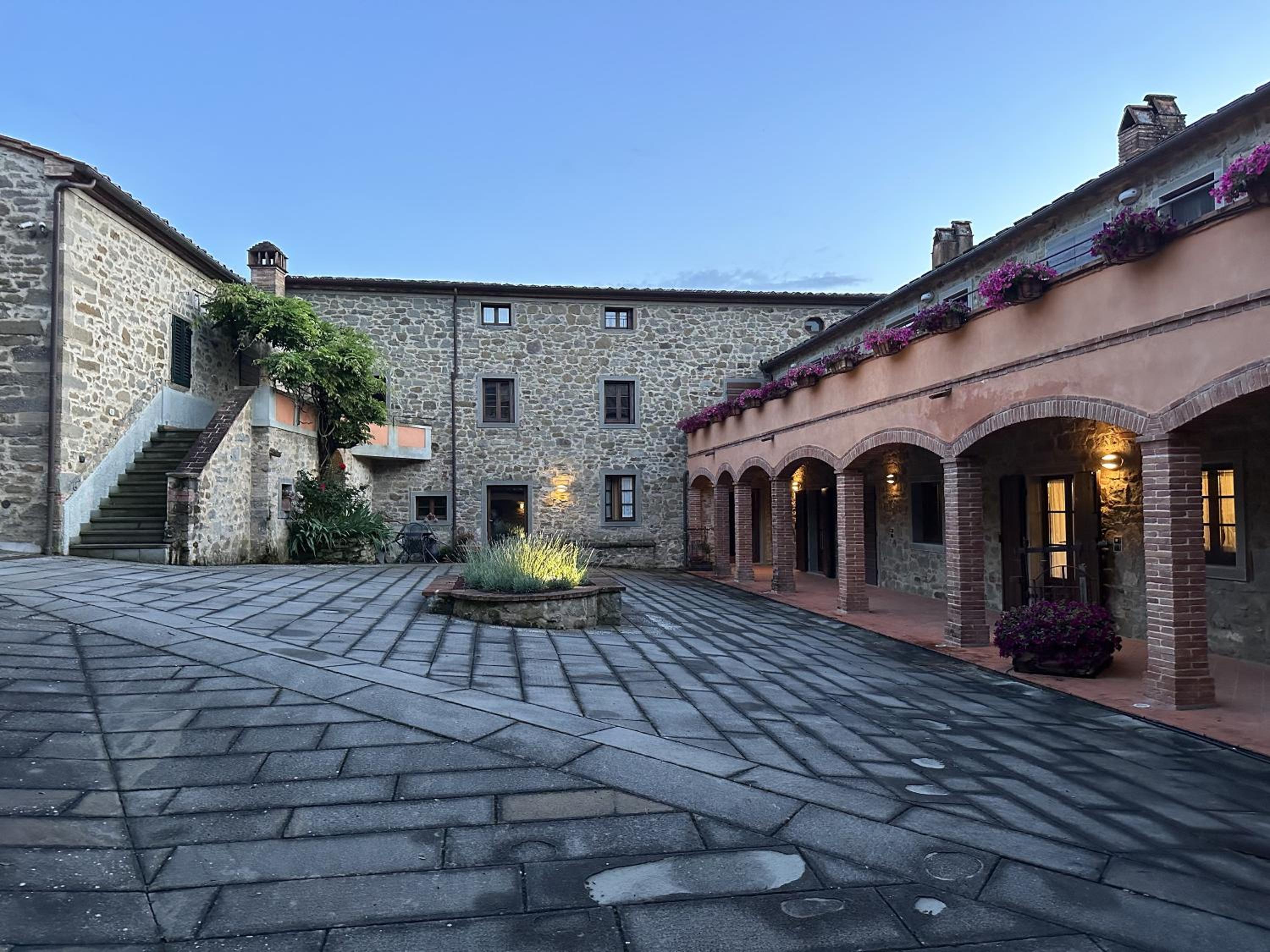 Apartament Monastero