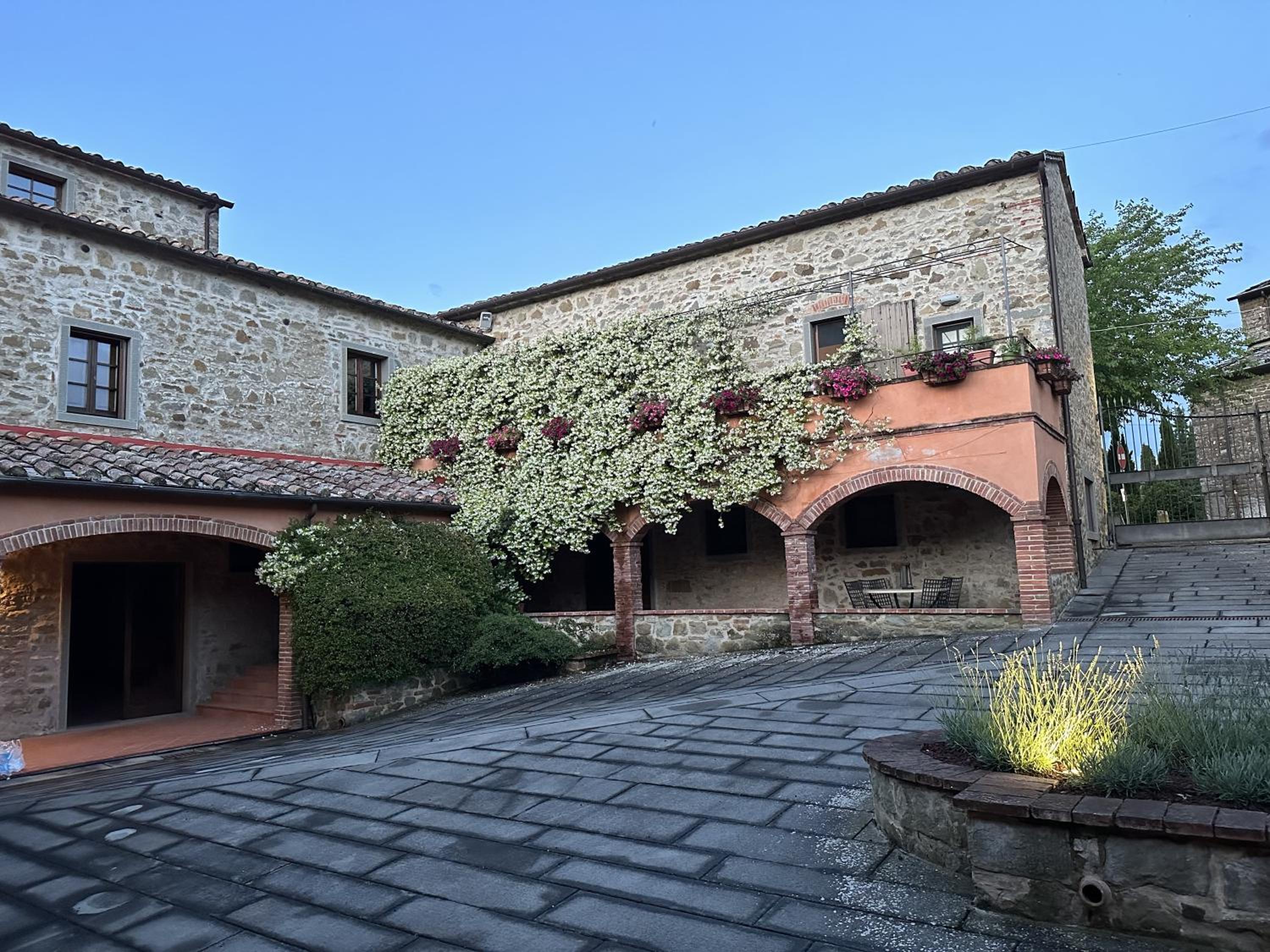 Apartament Monastero