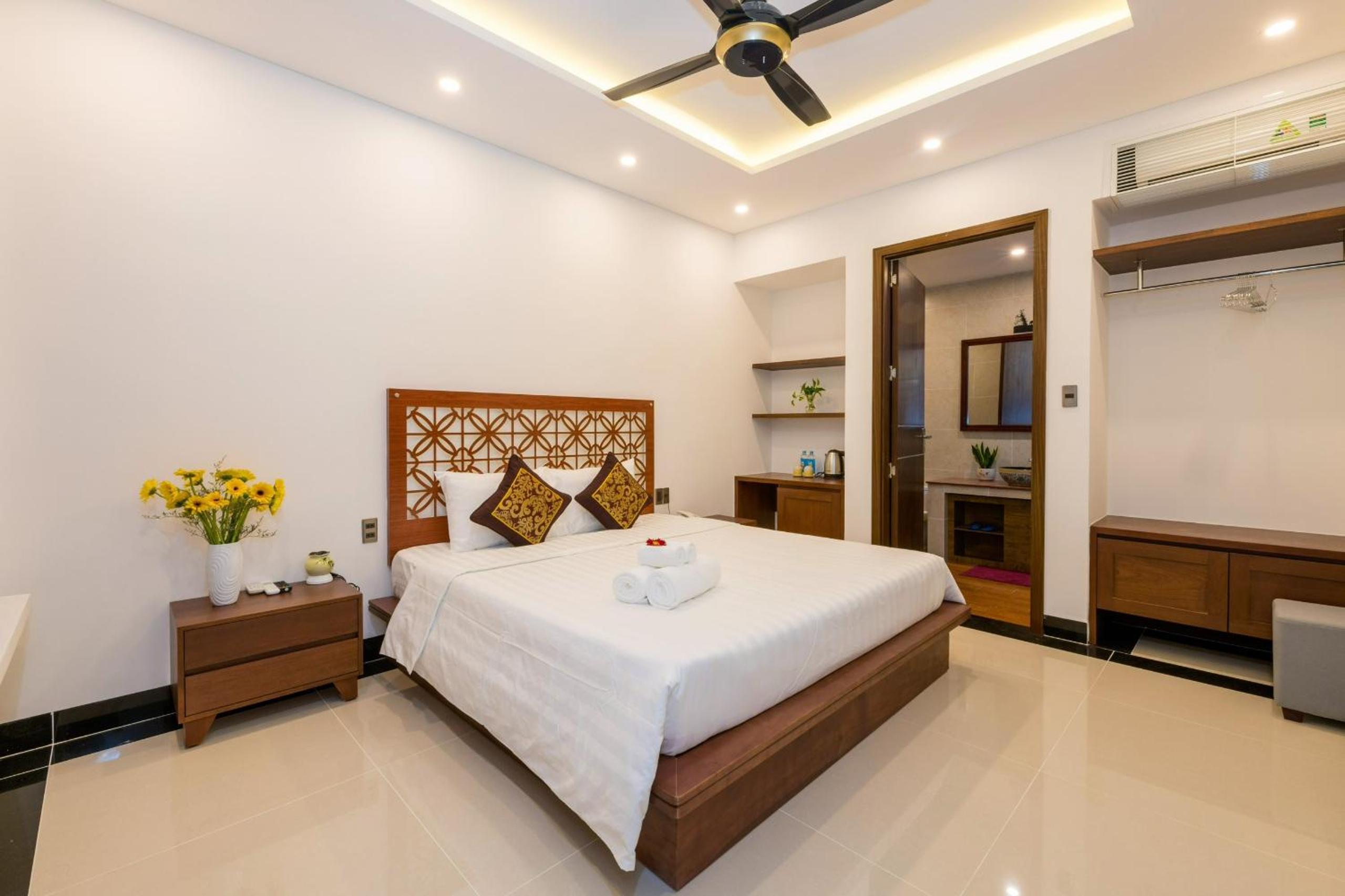 Phuc Hung Riverside Villa Hoi An