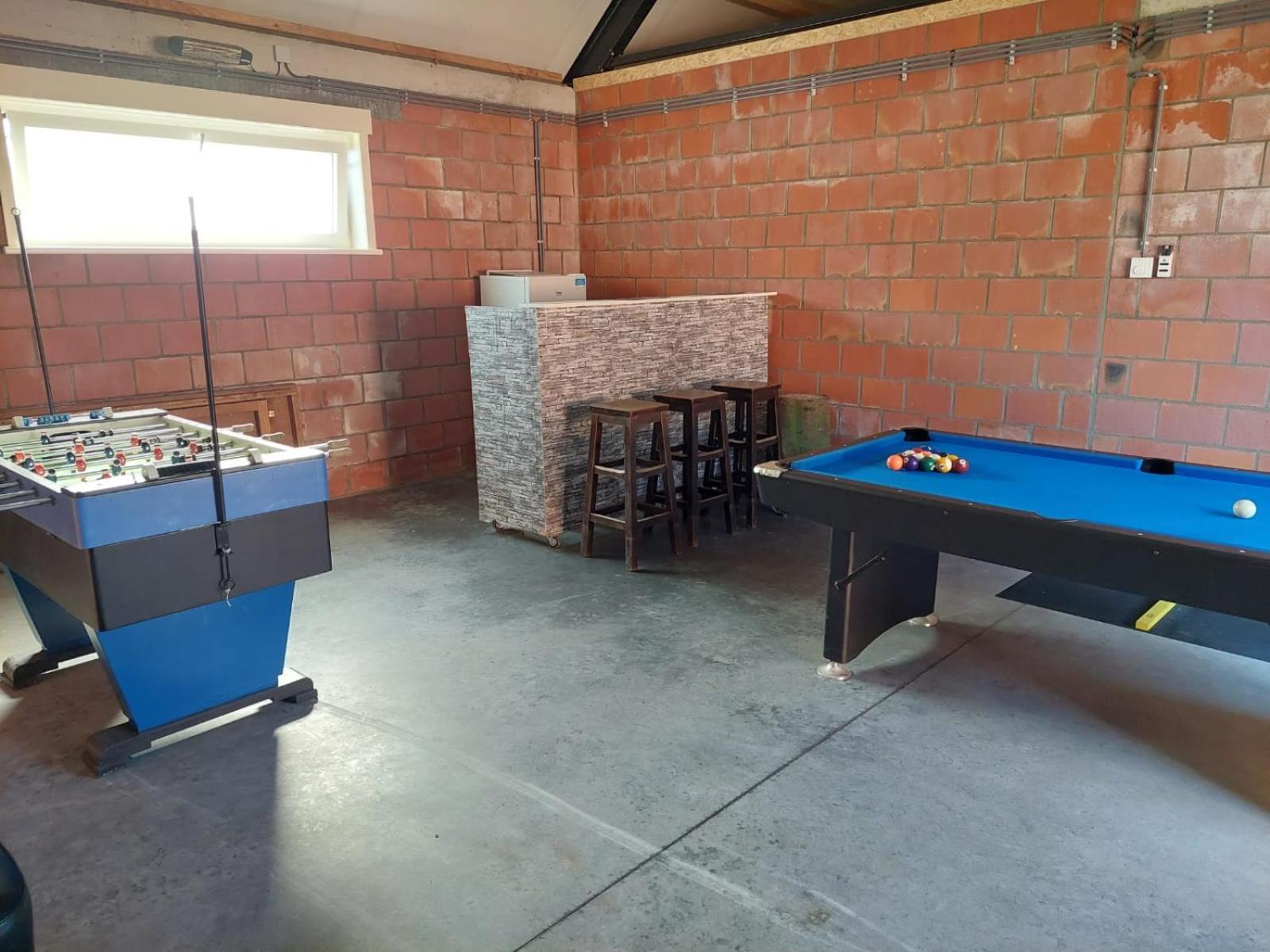 Luxury holiday home in Zwevezele