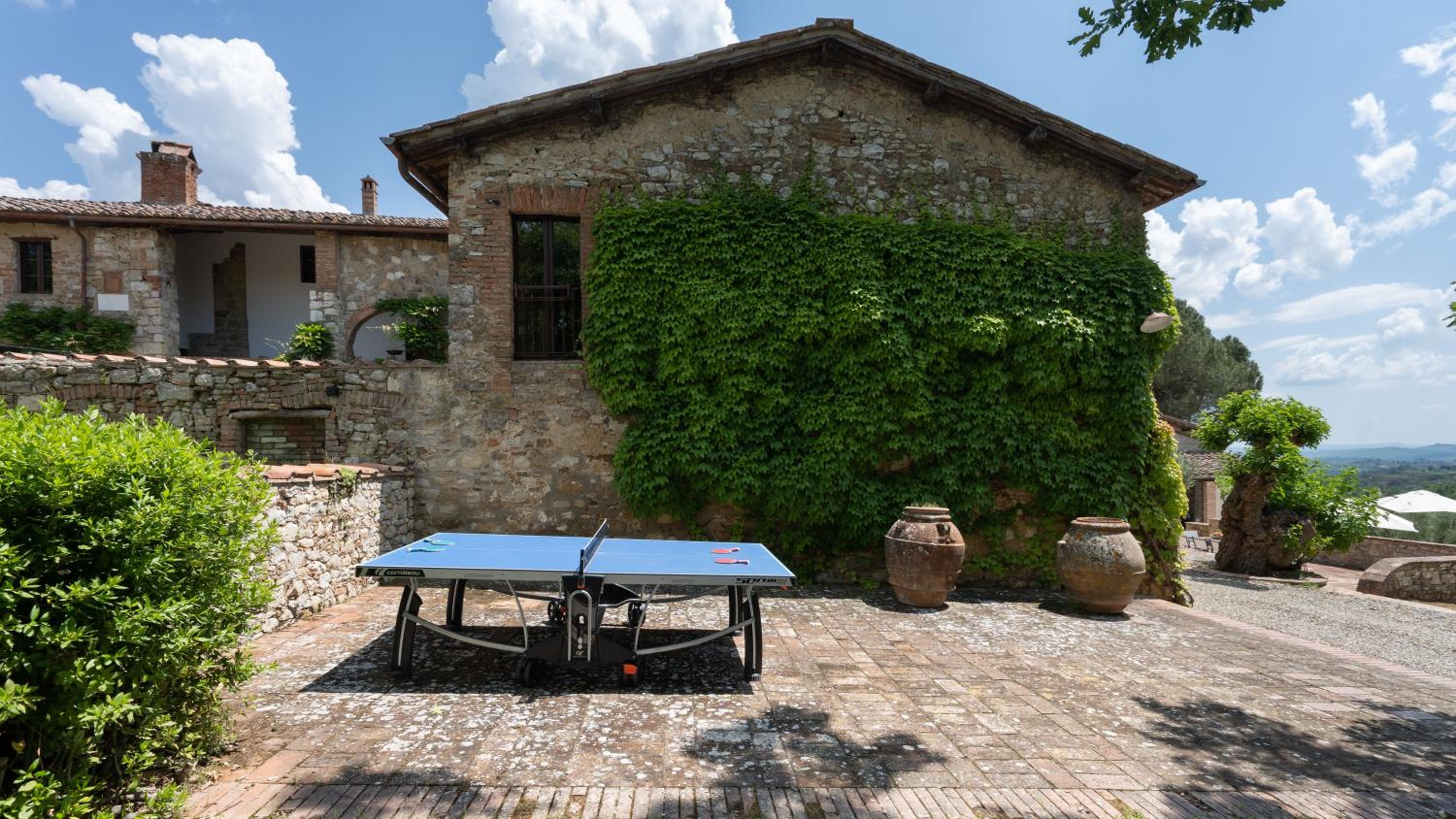 TERRA DI SIENA 14, Emma Villas view 3