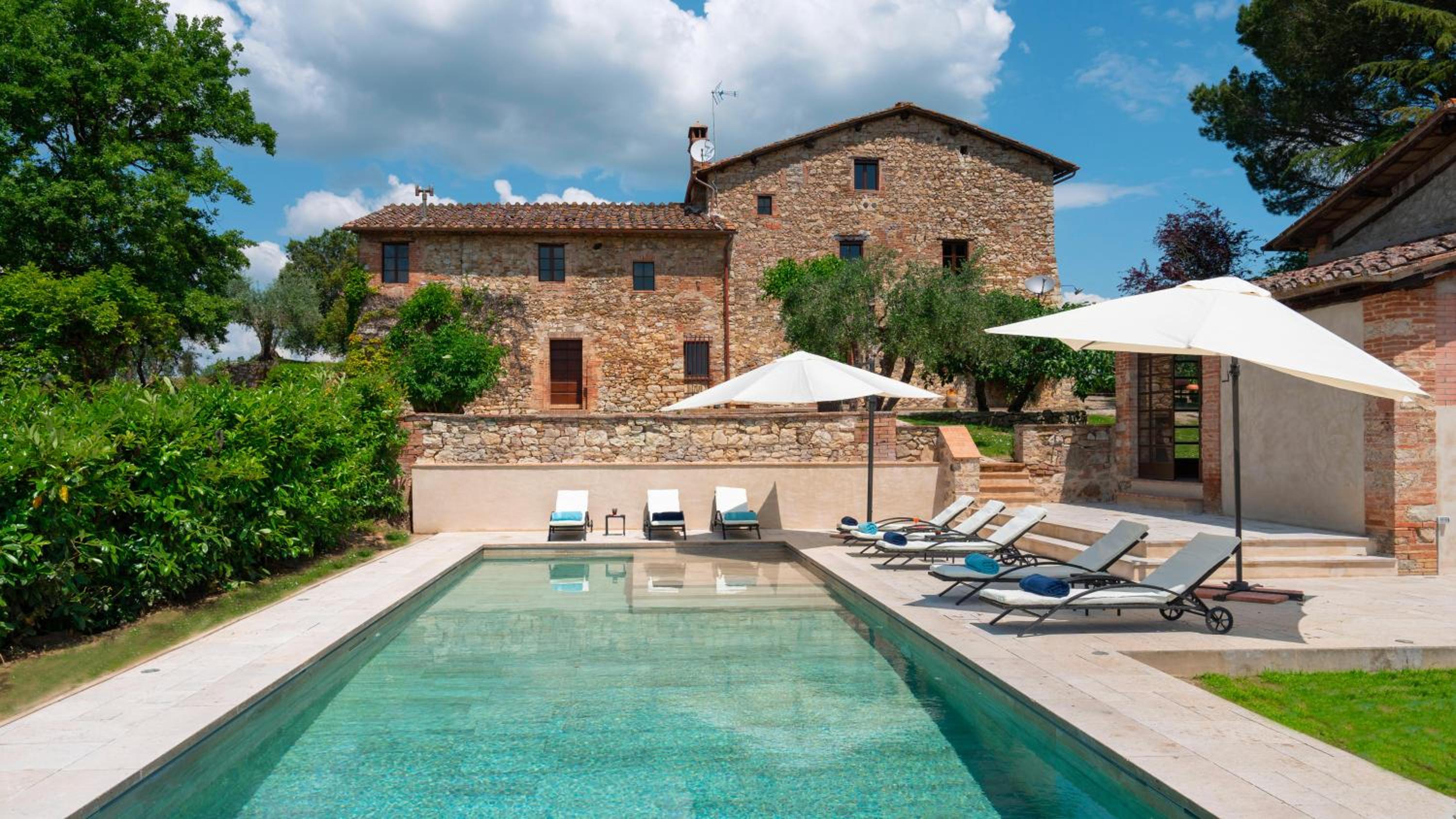 TERRA DI SIENA 14, Emma Villas view 2