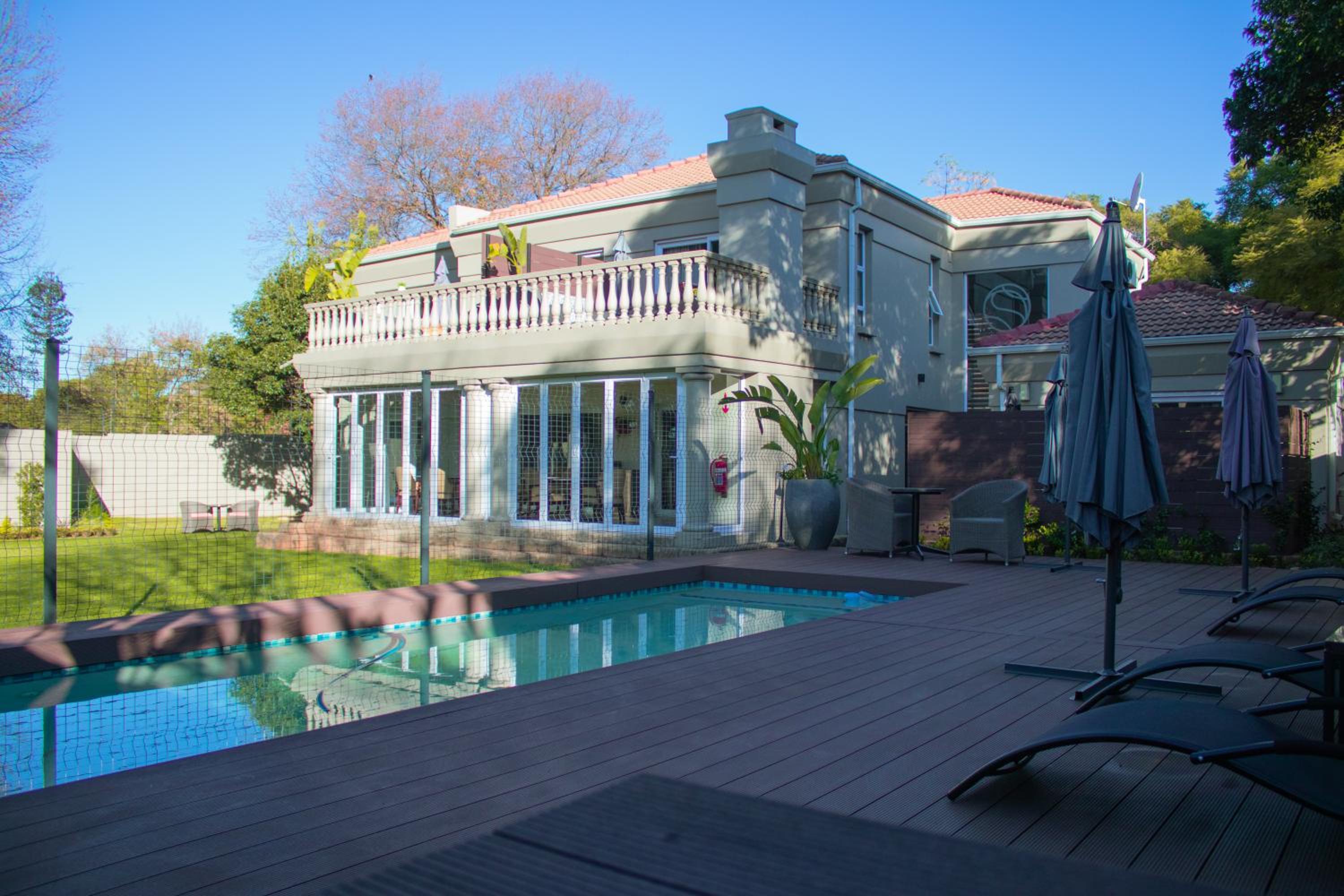 1945 on Kloof Guesthouse
