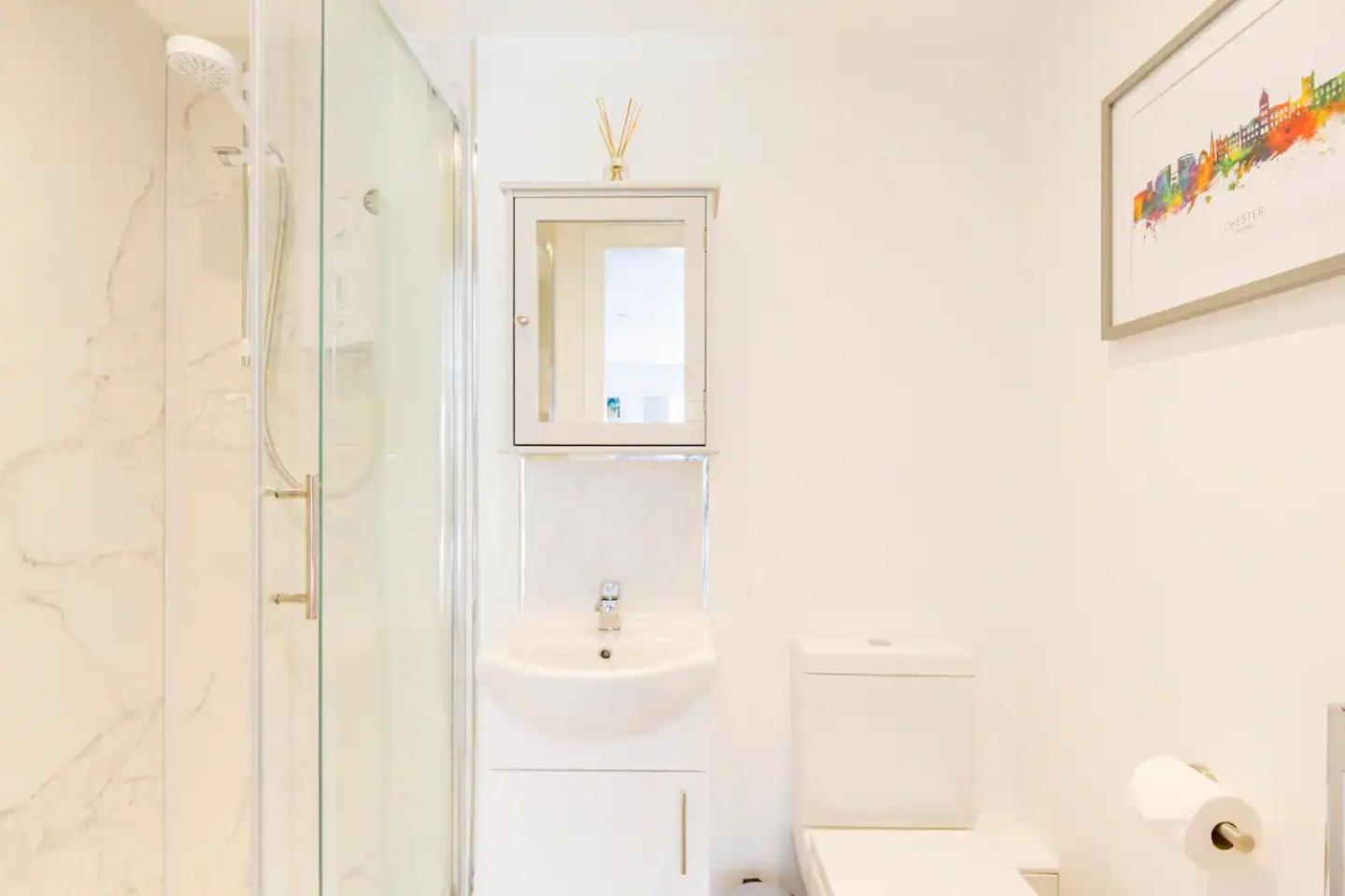 Charming Chester Studio with private garden & free parking