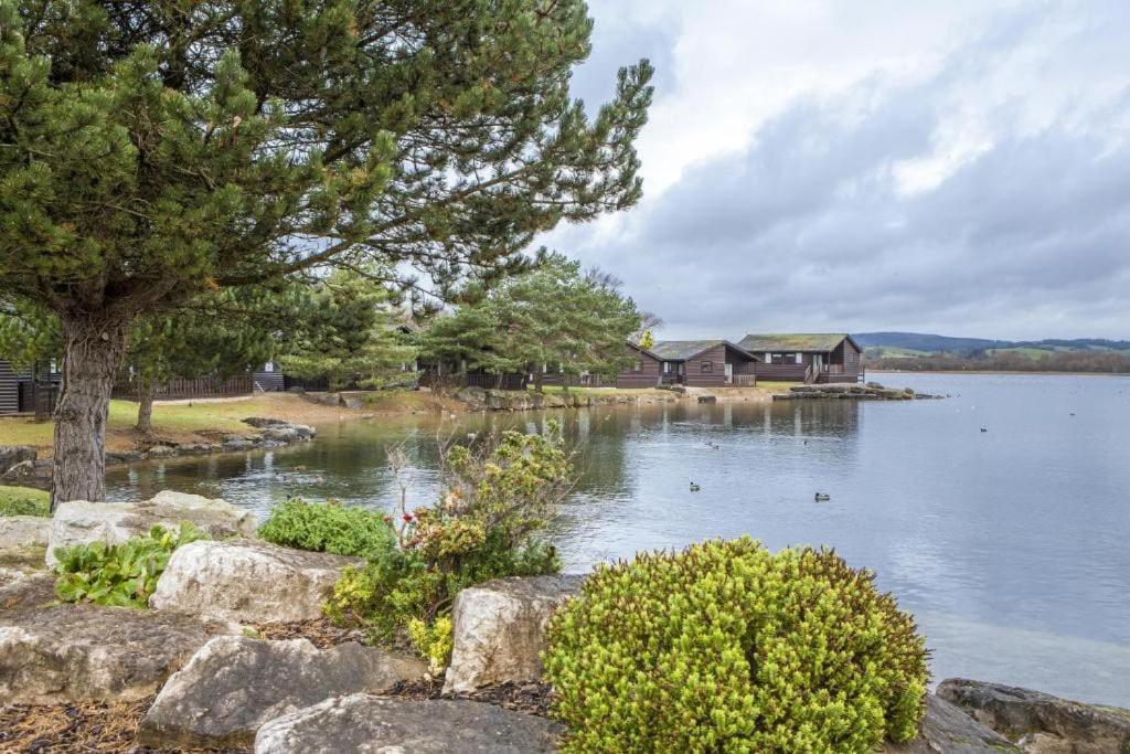 Hideaway Lodge