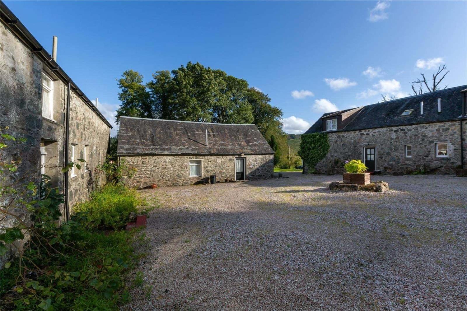 Killean Farmhouse Cottages