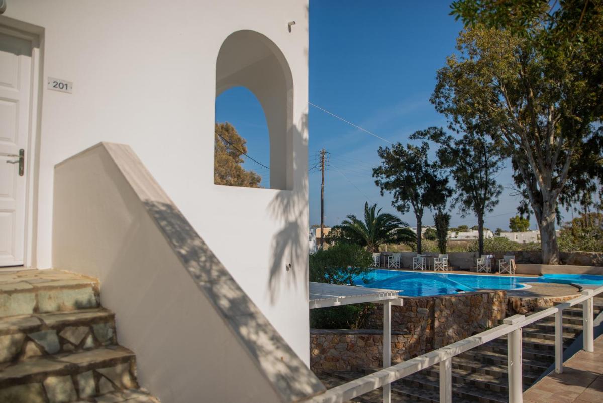 Sfiga villas photo 3