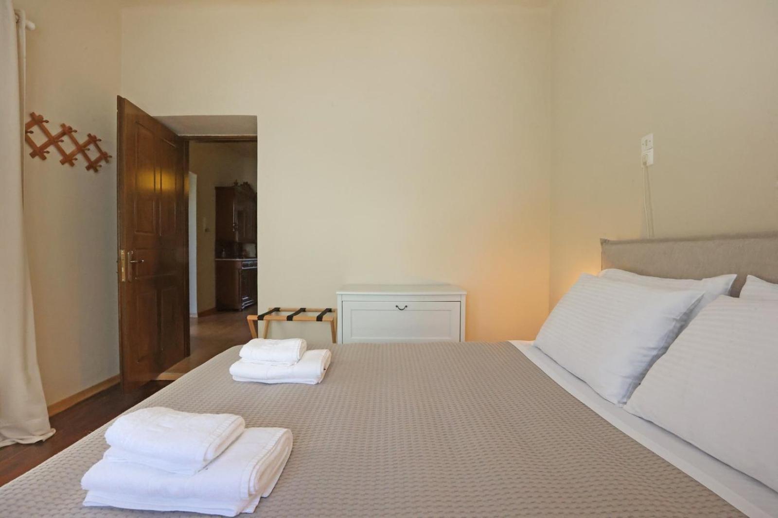 Pine Cottage, Syros Island