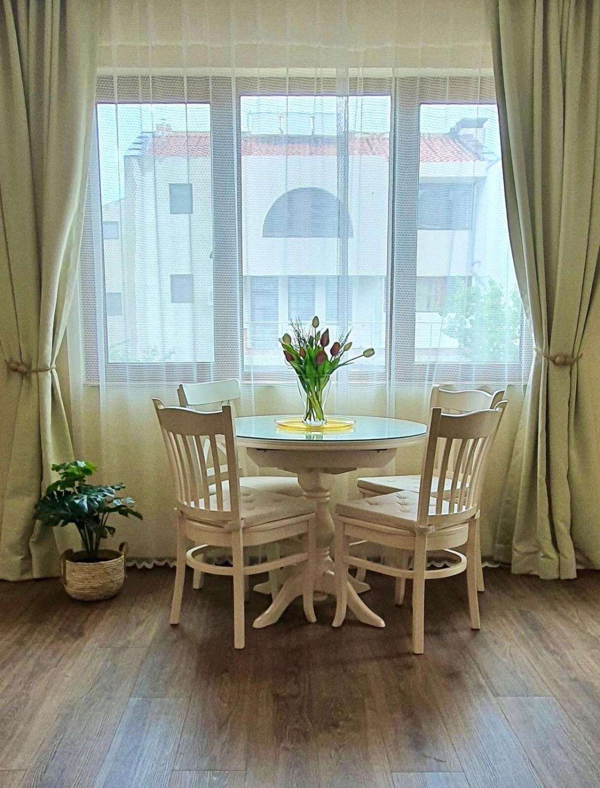 Ika apartment