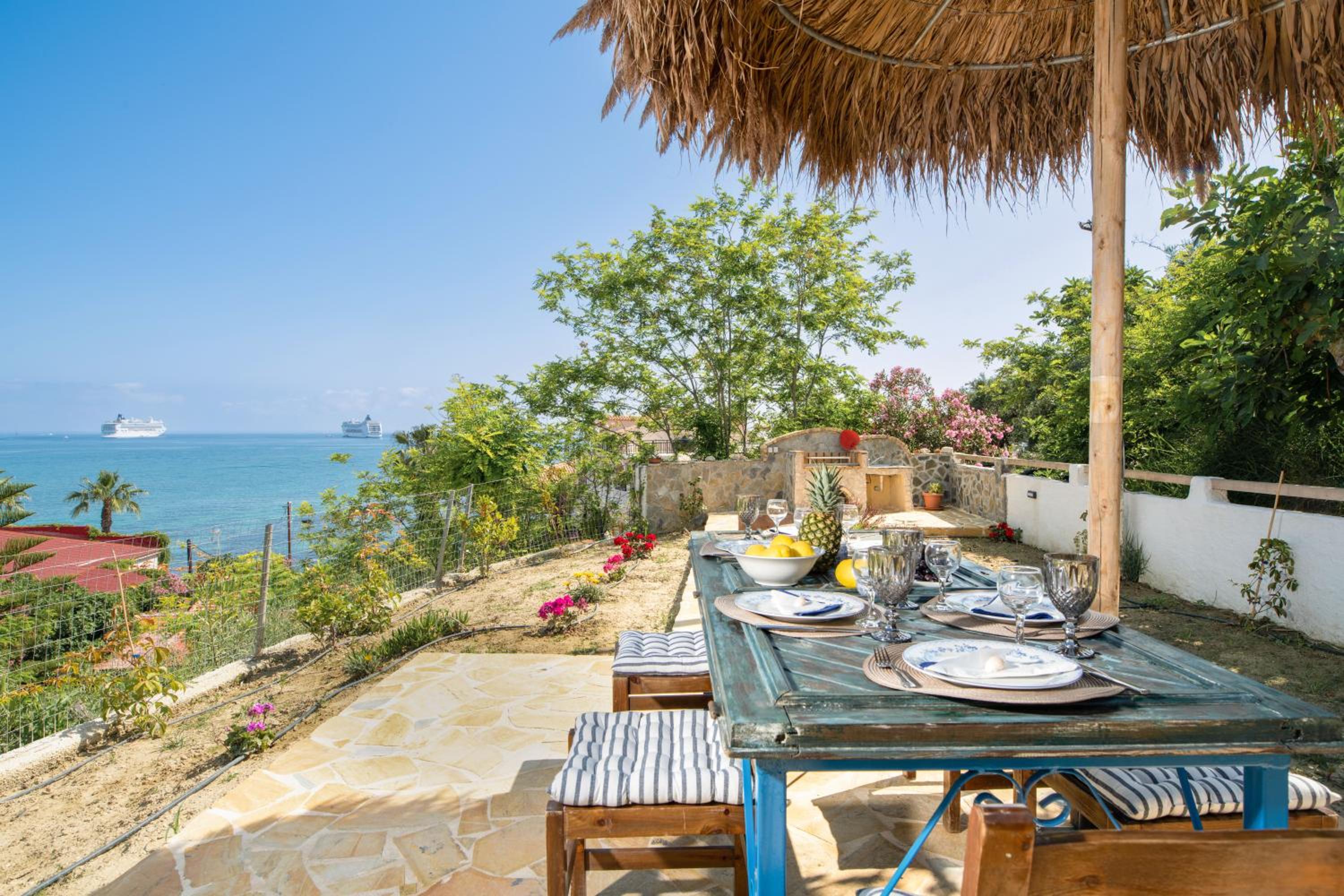 Orientem Villa - Sea View Near Zante Town