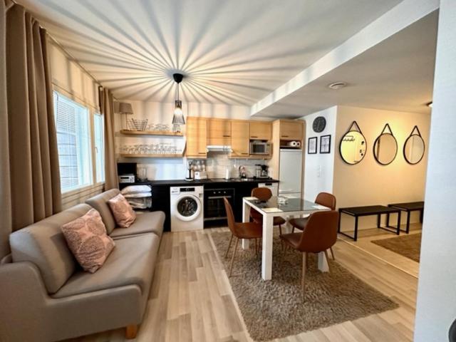 Lomavuokra Studio apartment A3, Levi Central, ski-in ski-out view 3
