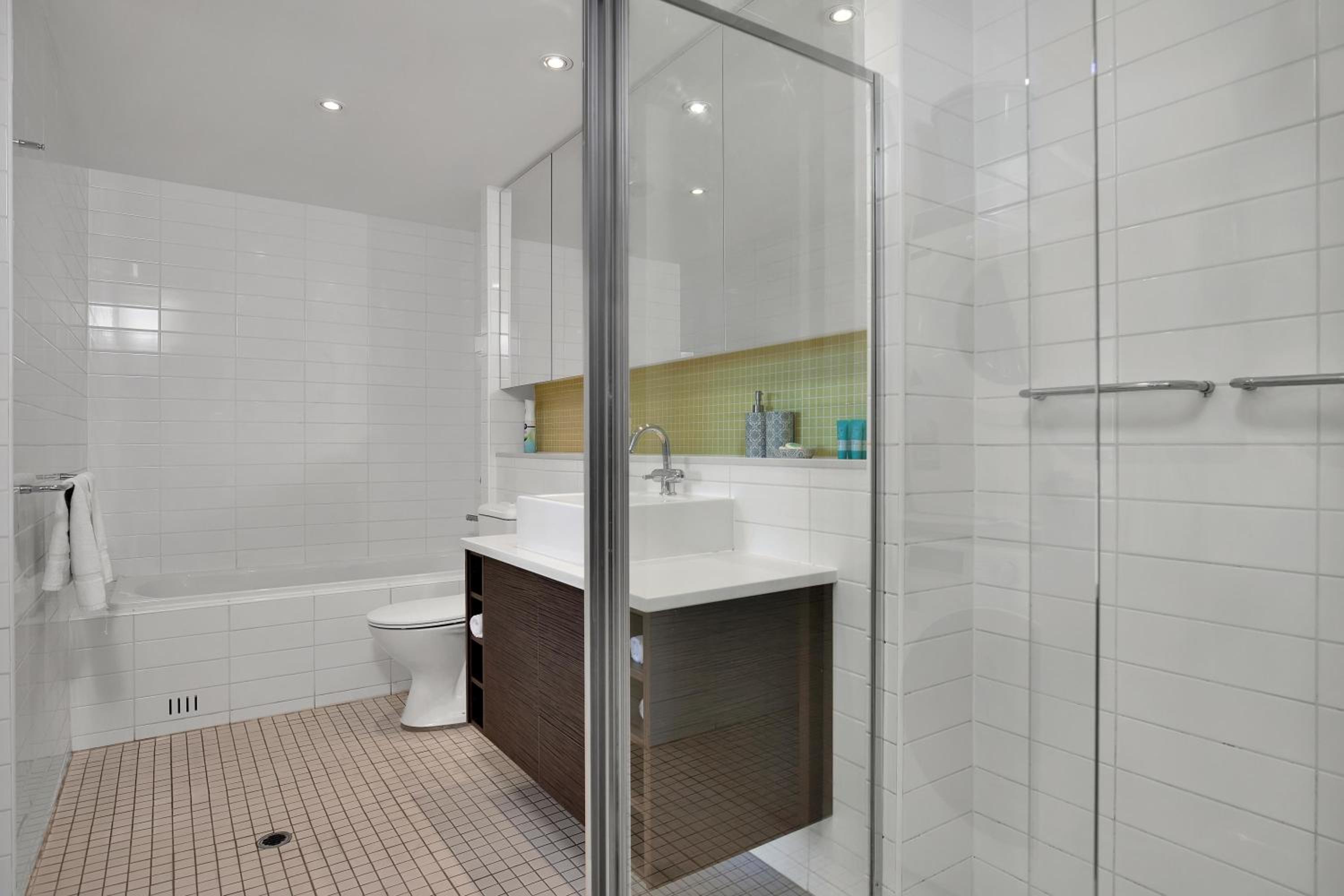Sea and Park Deluxe Glenelg