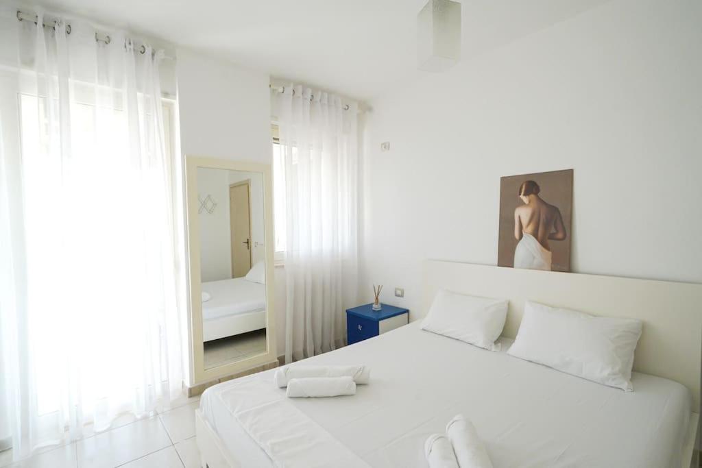 The Beachfront Apartment