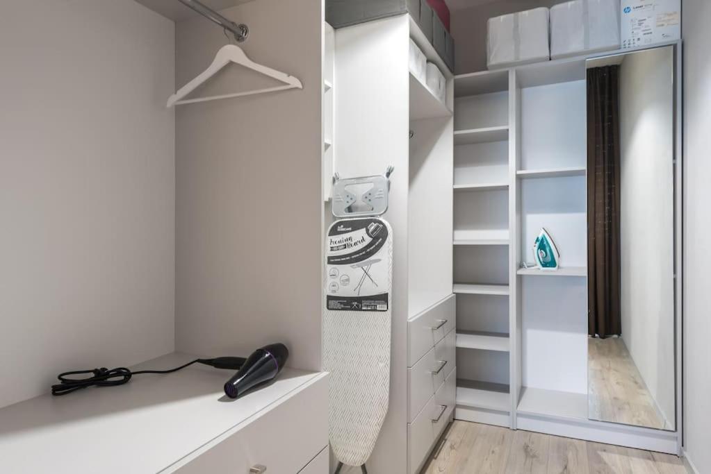 Colour Code Apartment