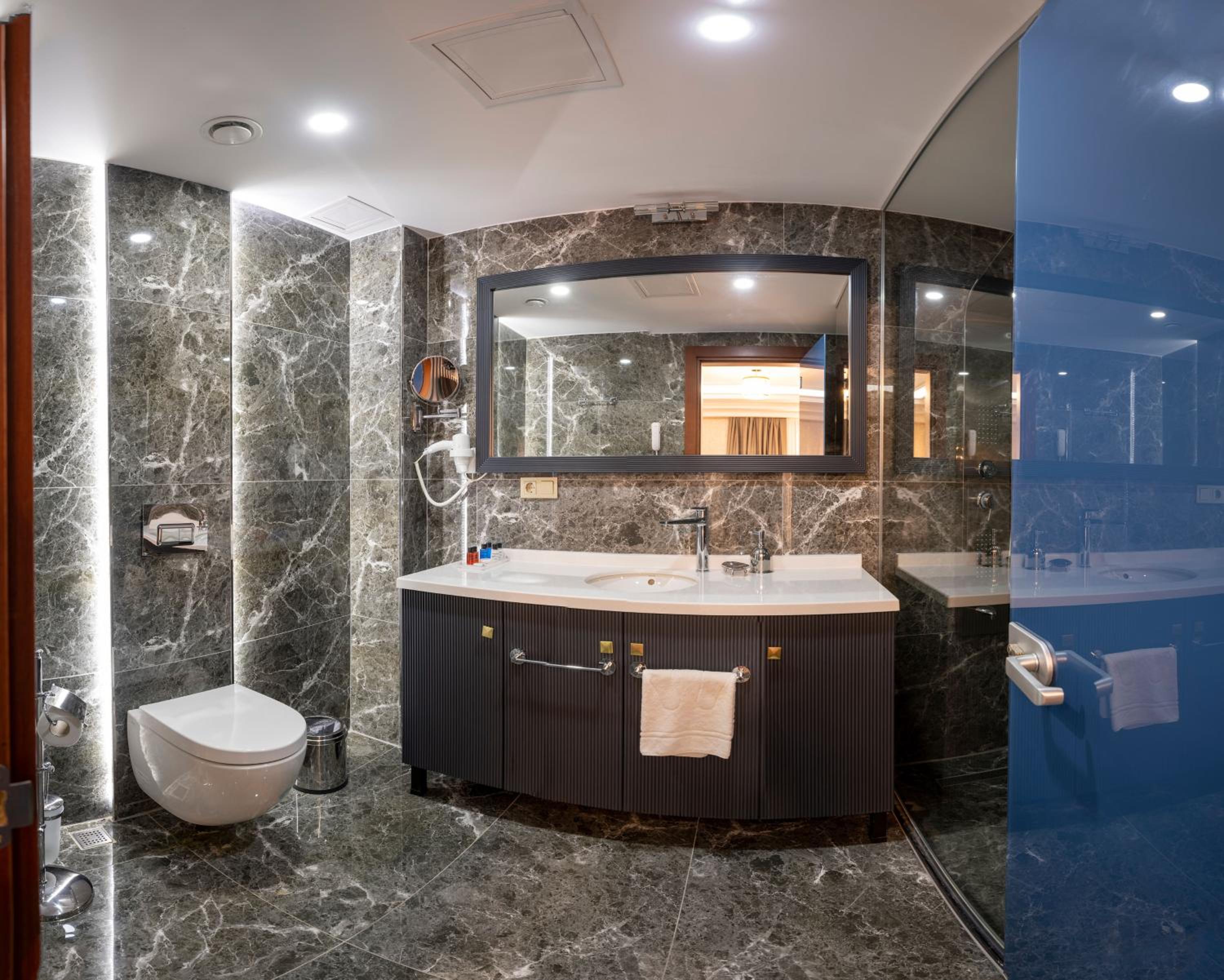 FREYA LUXURY OTEL - Image 31