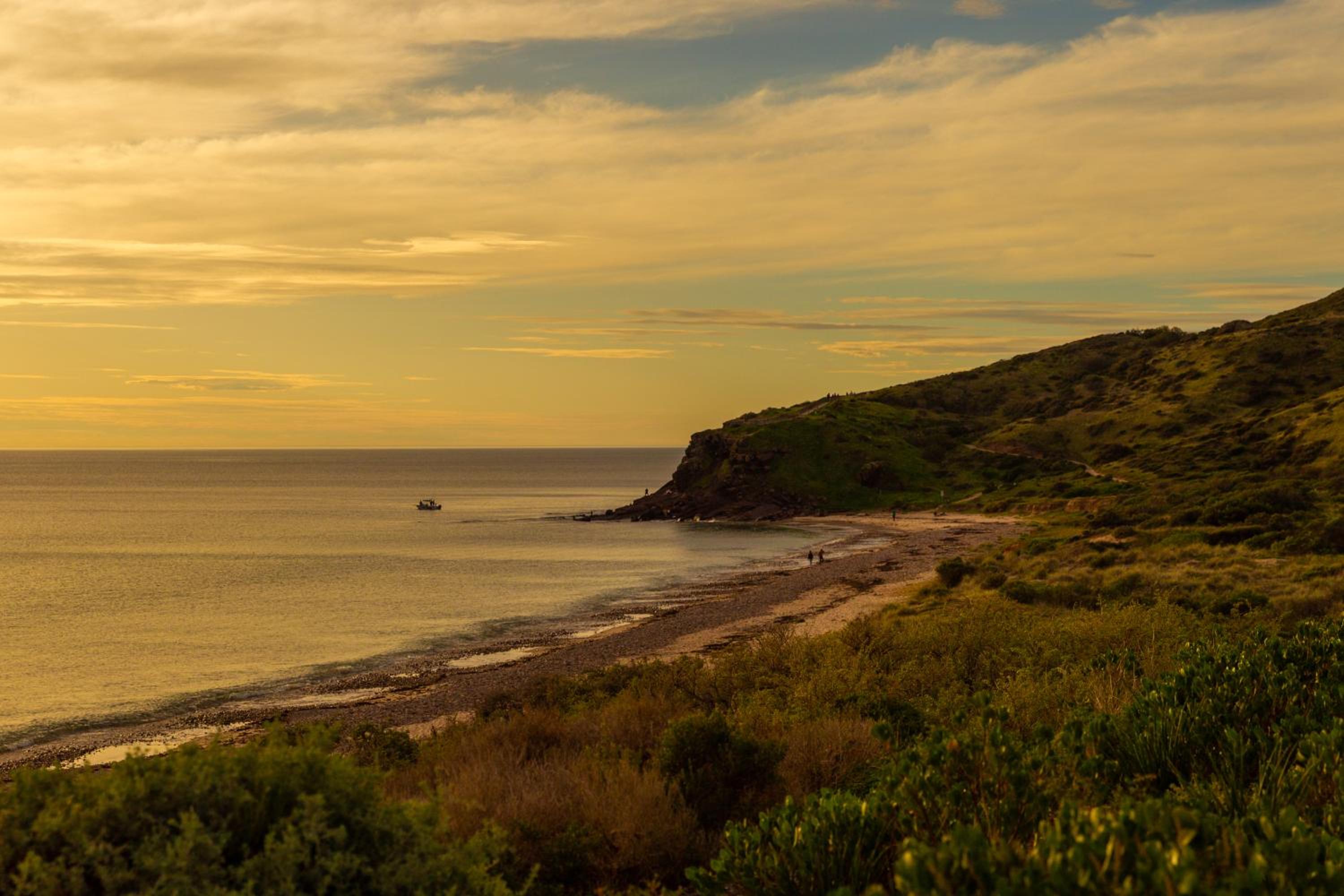 Hallett Cove Garden House with Ocean Sunset