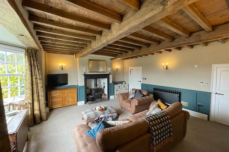 Woodpecker Cottage