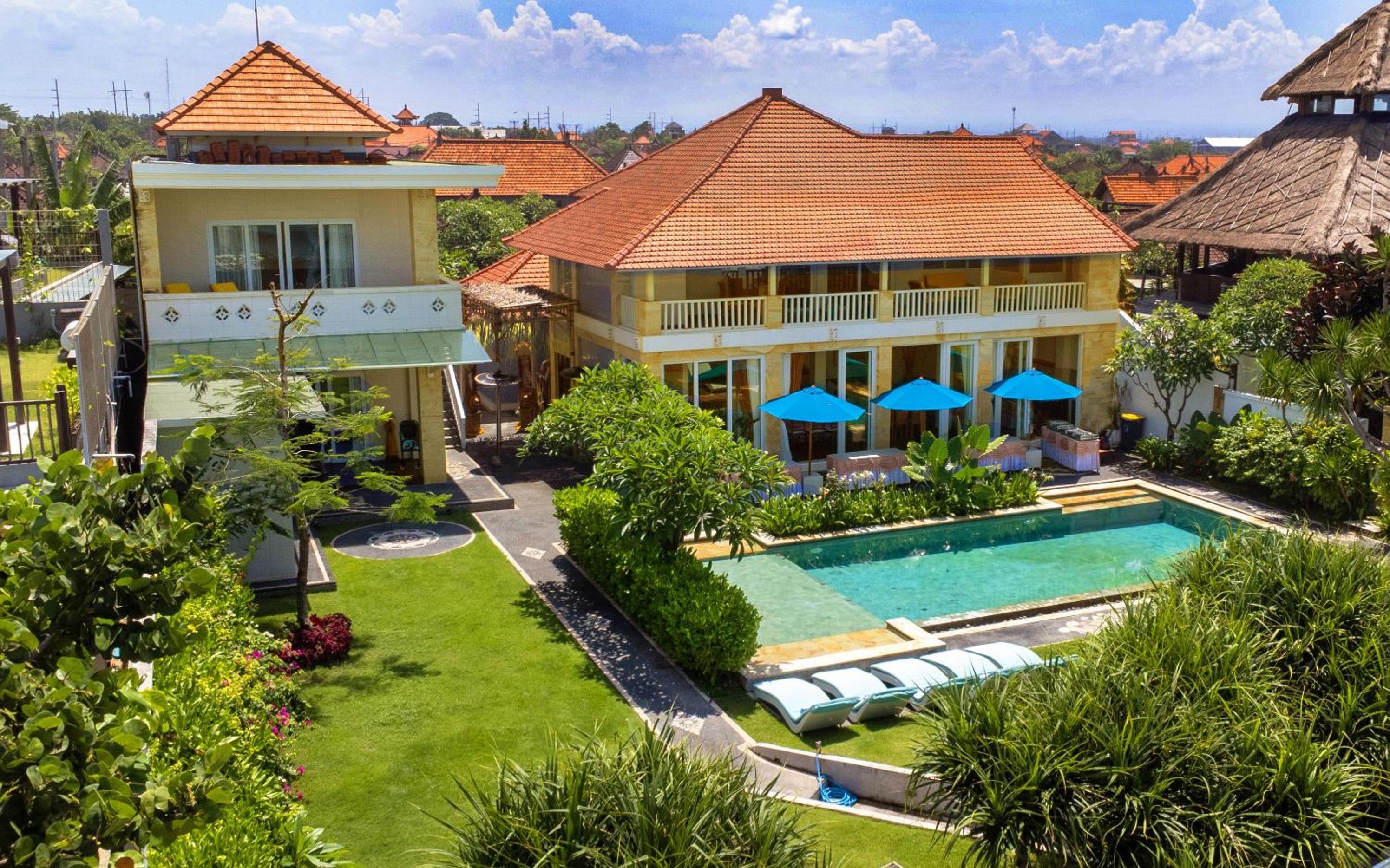 Suzuki Villa Ketewel Beachfront