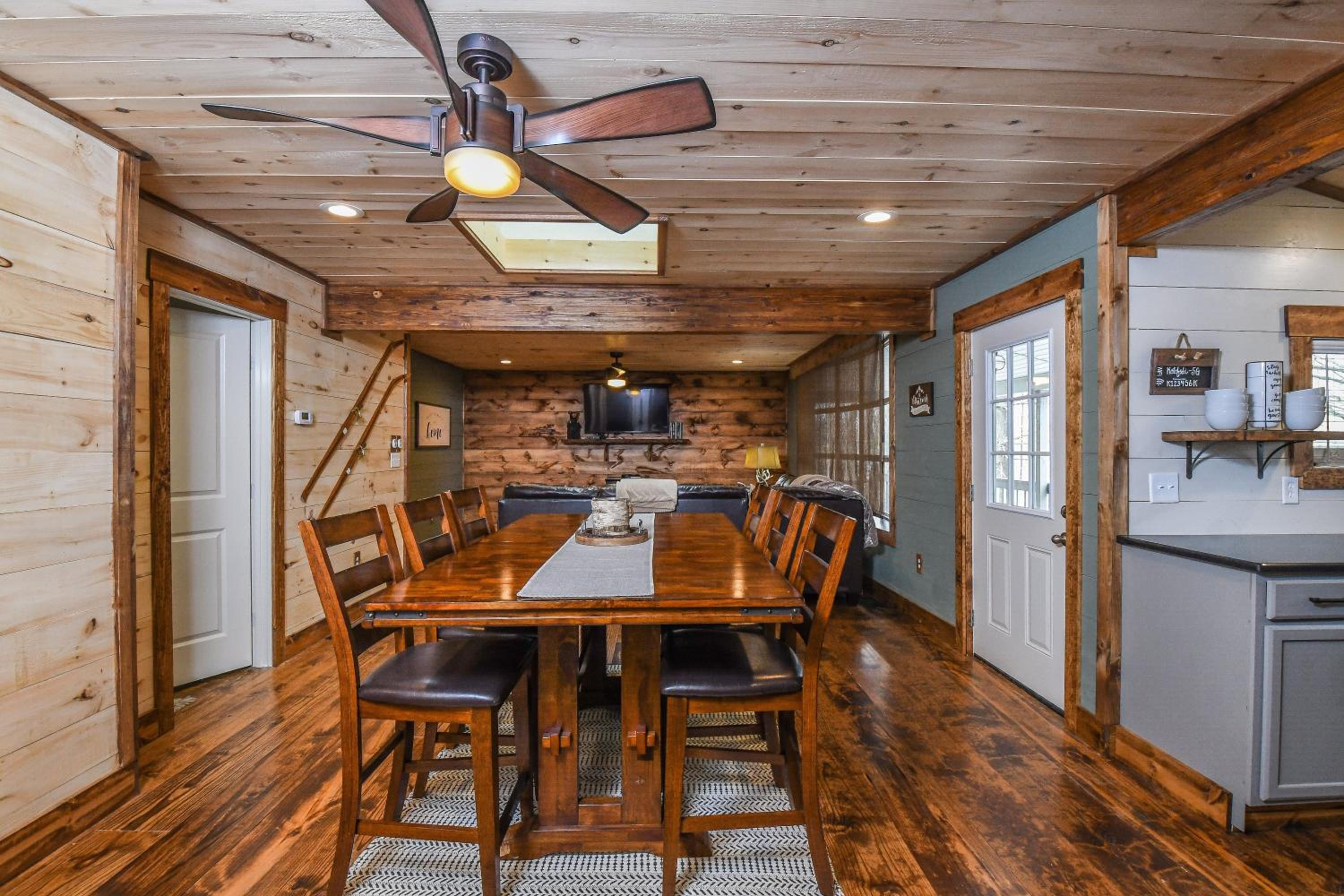 Kare Bear Cabin