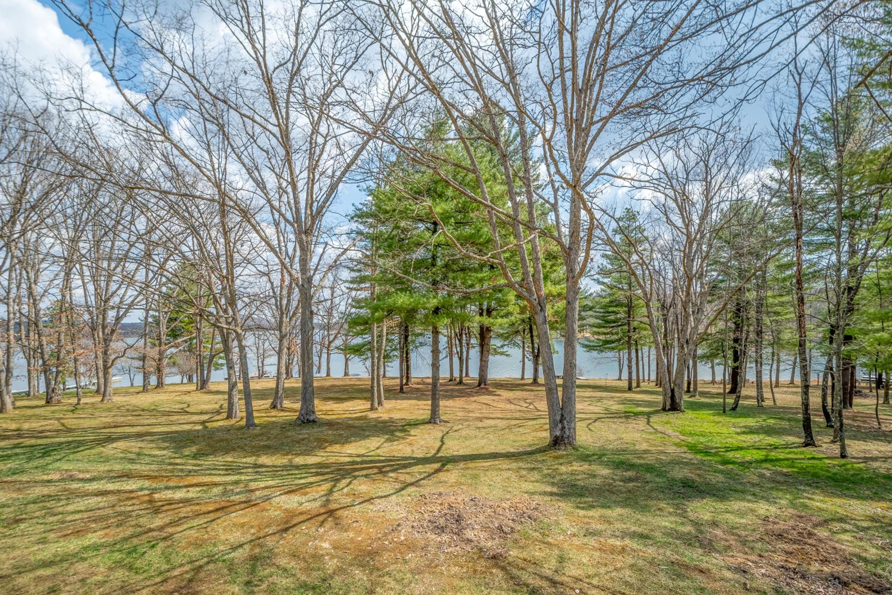 Just Around the Dilly