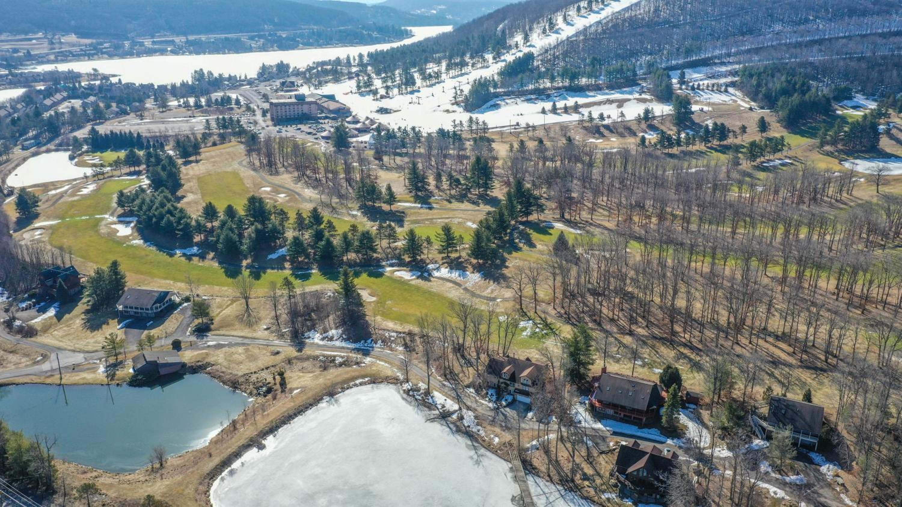 Duck Pond Lodge view 5