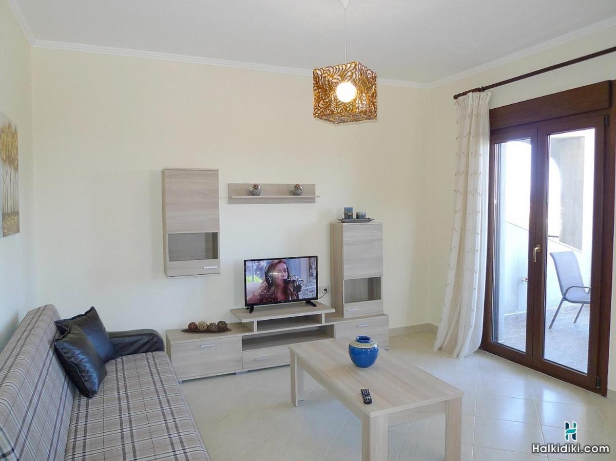 Village View Apartment photo 3