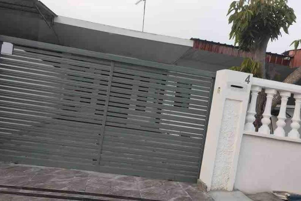 Homestay Taman Sri Nibong 庆丰园 photo 7