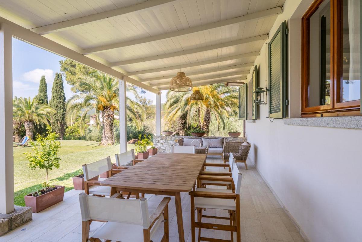 Villa Elle Exclusive Isola d'Elba view 4