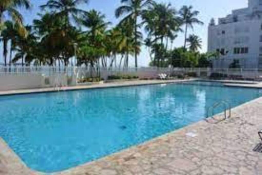BUNKER BEACH ISLA VERDE / Beach Front - Property Image 39
