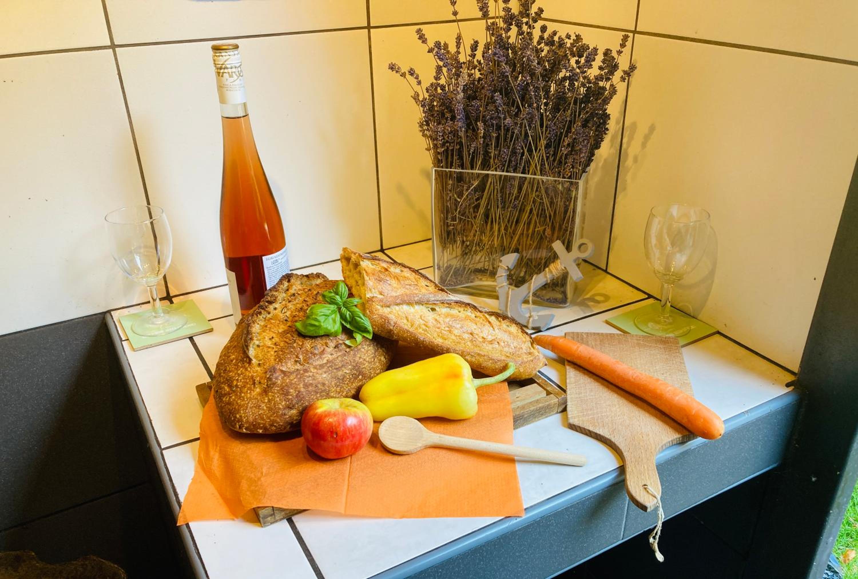 Tóparti Apartmanház