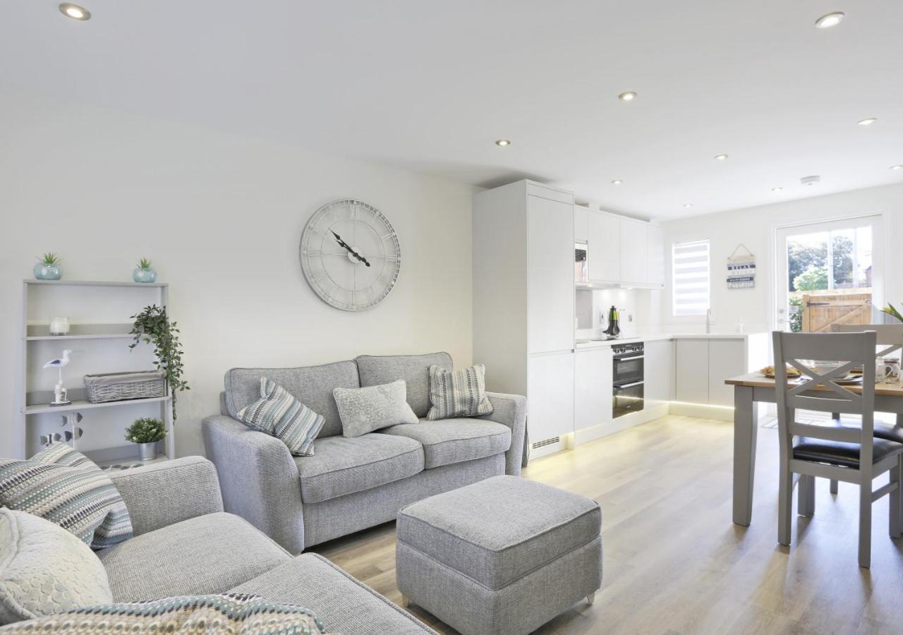 2 Bed in Southwold oc-8lt view 4