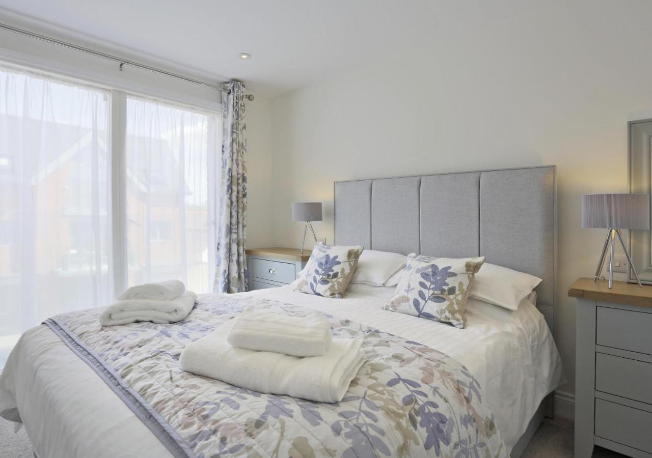 2 Bed in Southwold oc-8lt view 3