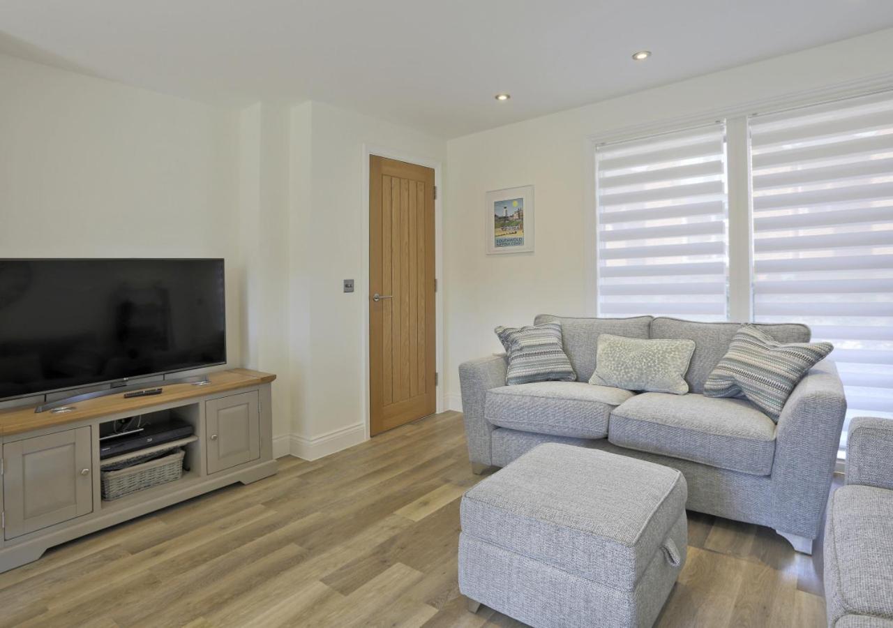 2 Bed in Southwold oc-8lt view 5